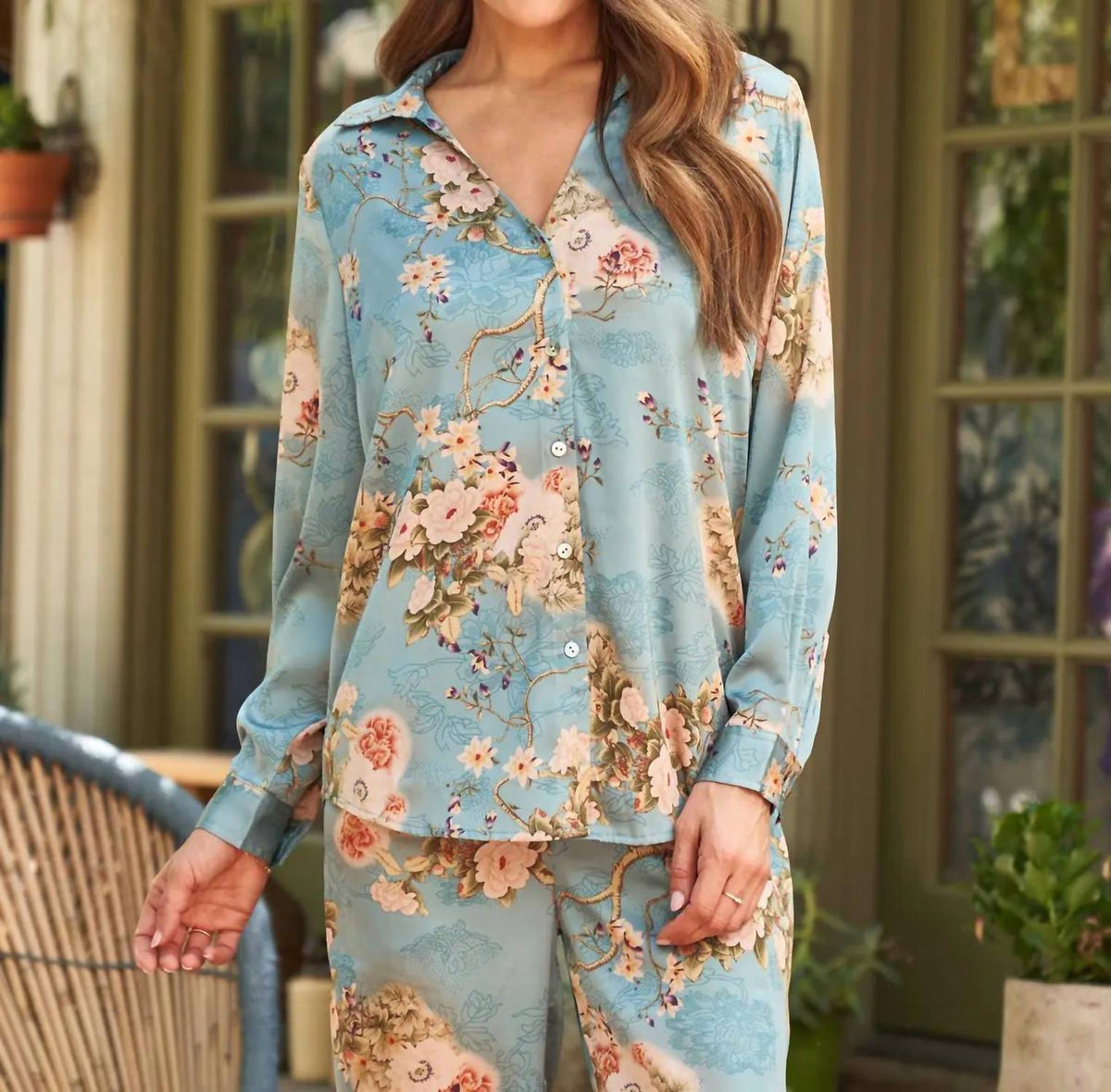 Paparazzi - Talisay Button Front Blouse
