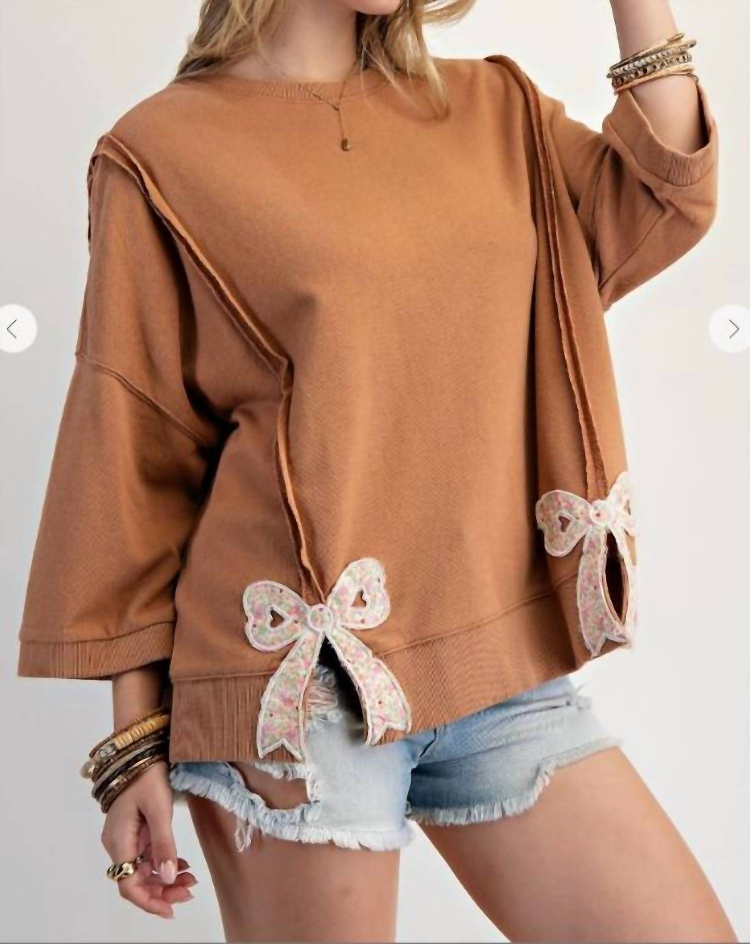 Easel - Bow Patch Shirt