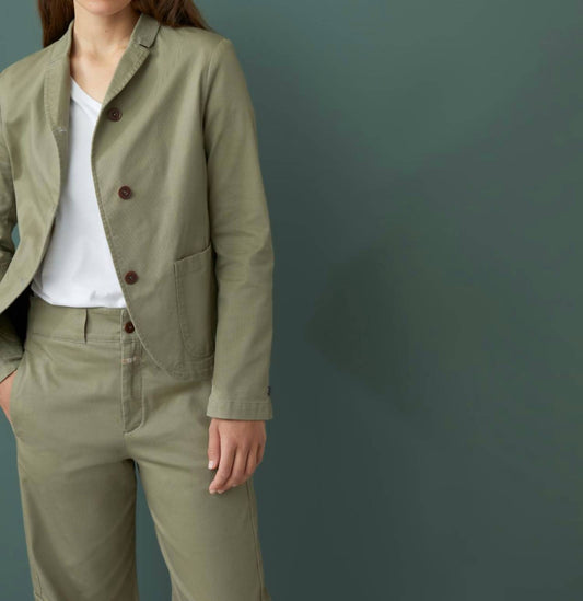 Closed - Arve Jacket