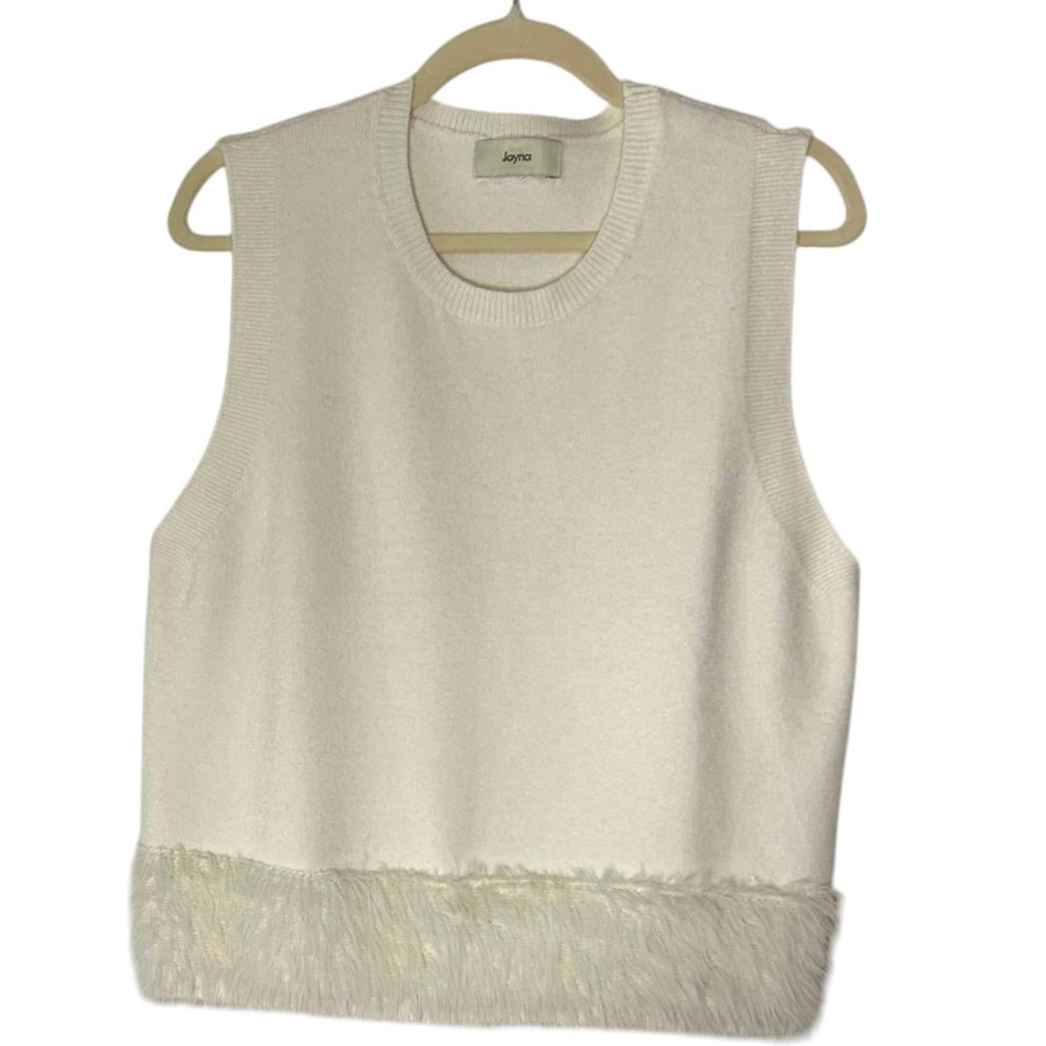 Made In Italy - Fringed Sleeveless Sweater Top