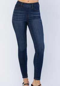 Judy Blue - High Rise Patch Pocket Pull-on Skinny Jeans