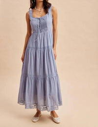 In-Loom - Sleeveless Maxi Dress