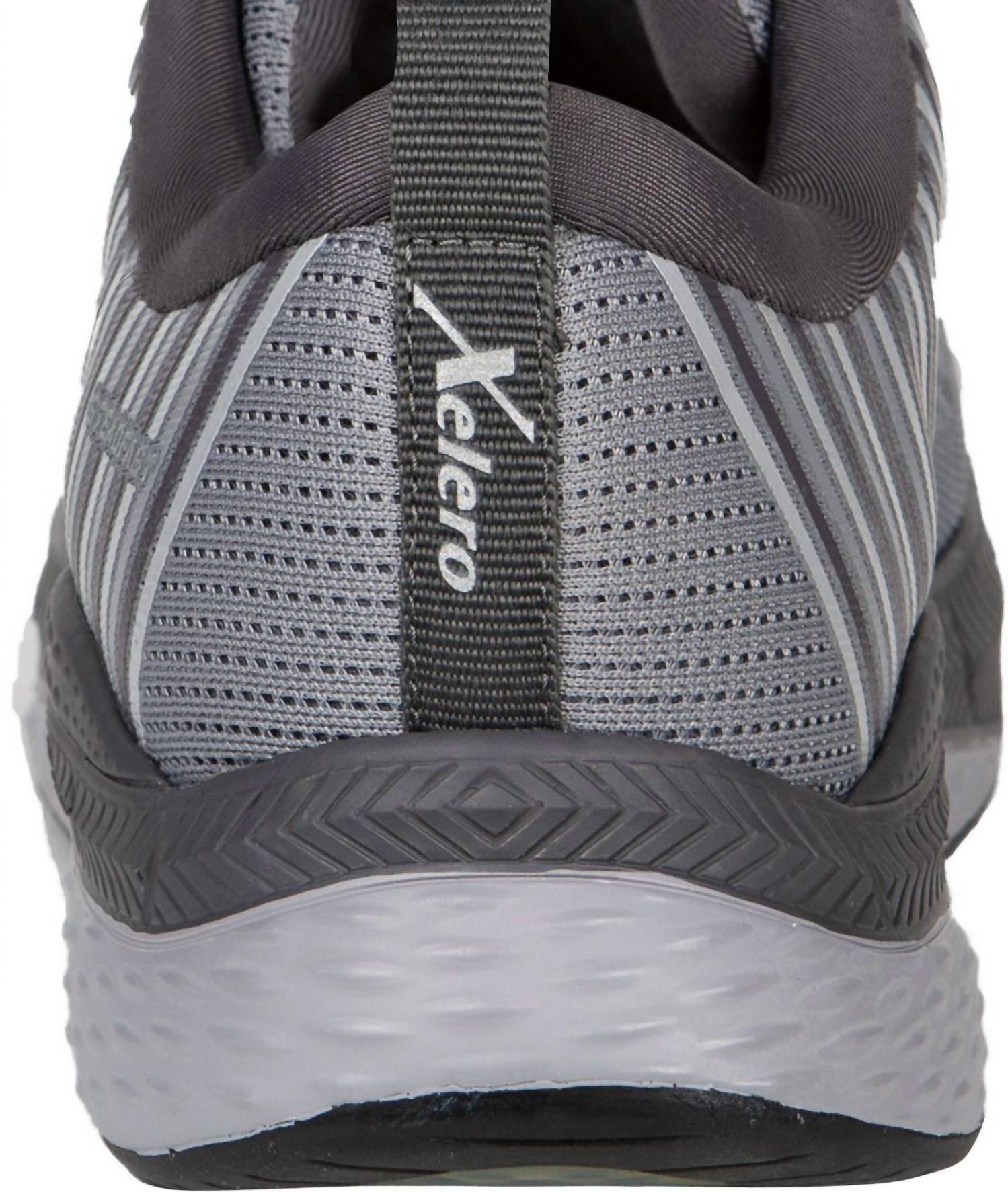 Xelero - Men Steadfast Walking Shoes
