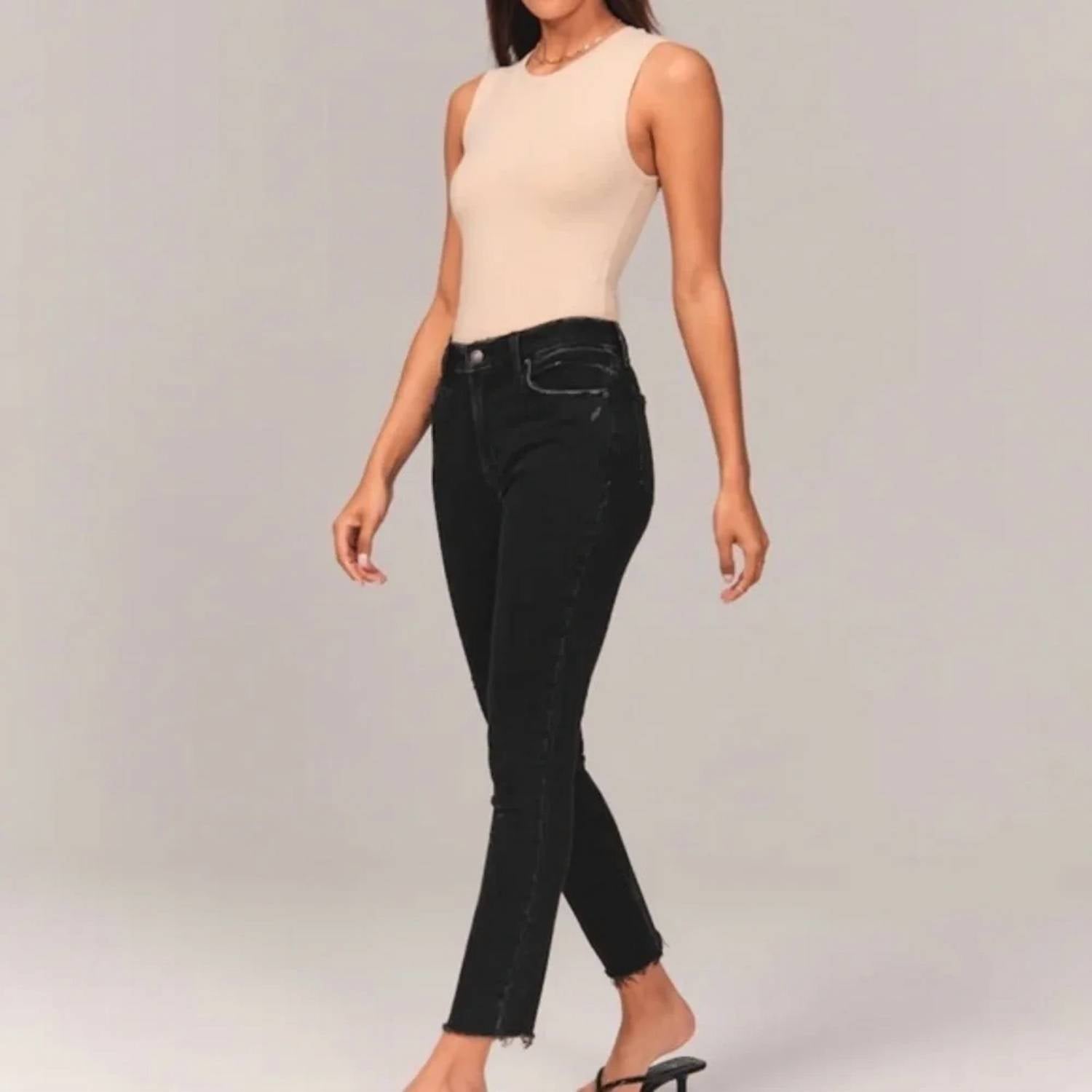 Abercrombie & Fitch - High Rise Skinny Jeans
