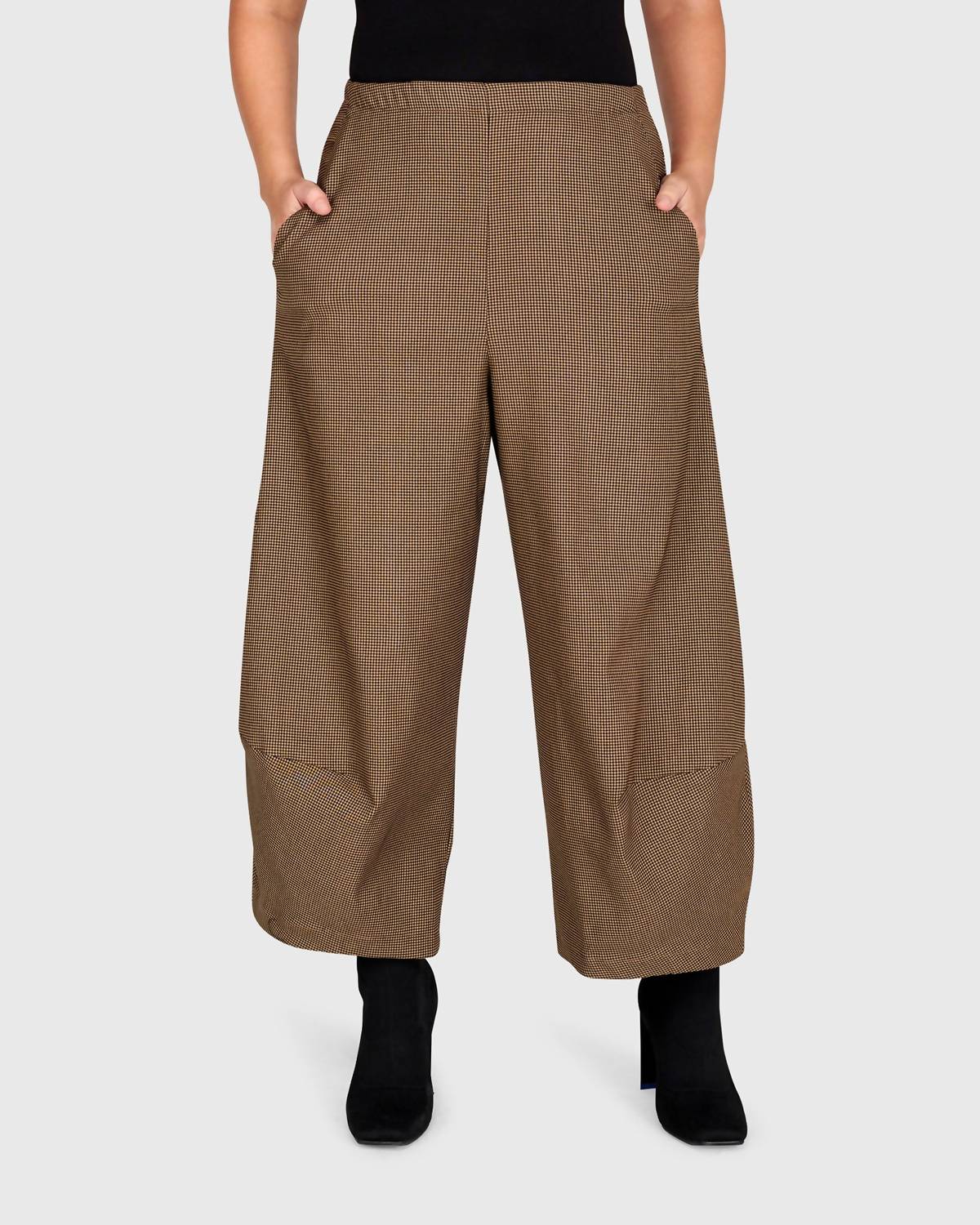 ALEMBIKA Bonanza Trousers in houndstooth - women's pants