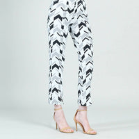 Clara Sunwoo - Center Seam Front Slit Ankle Pant