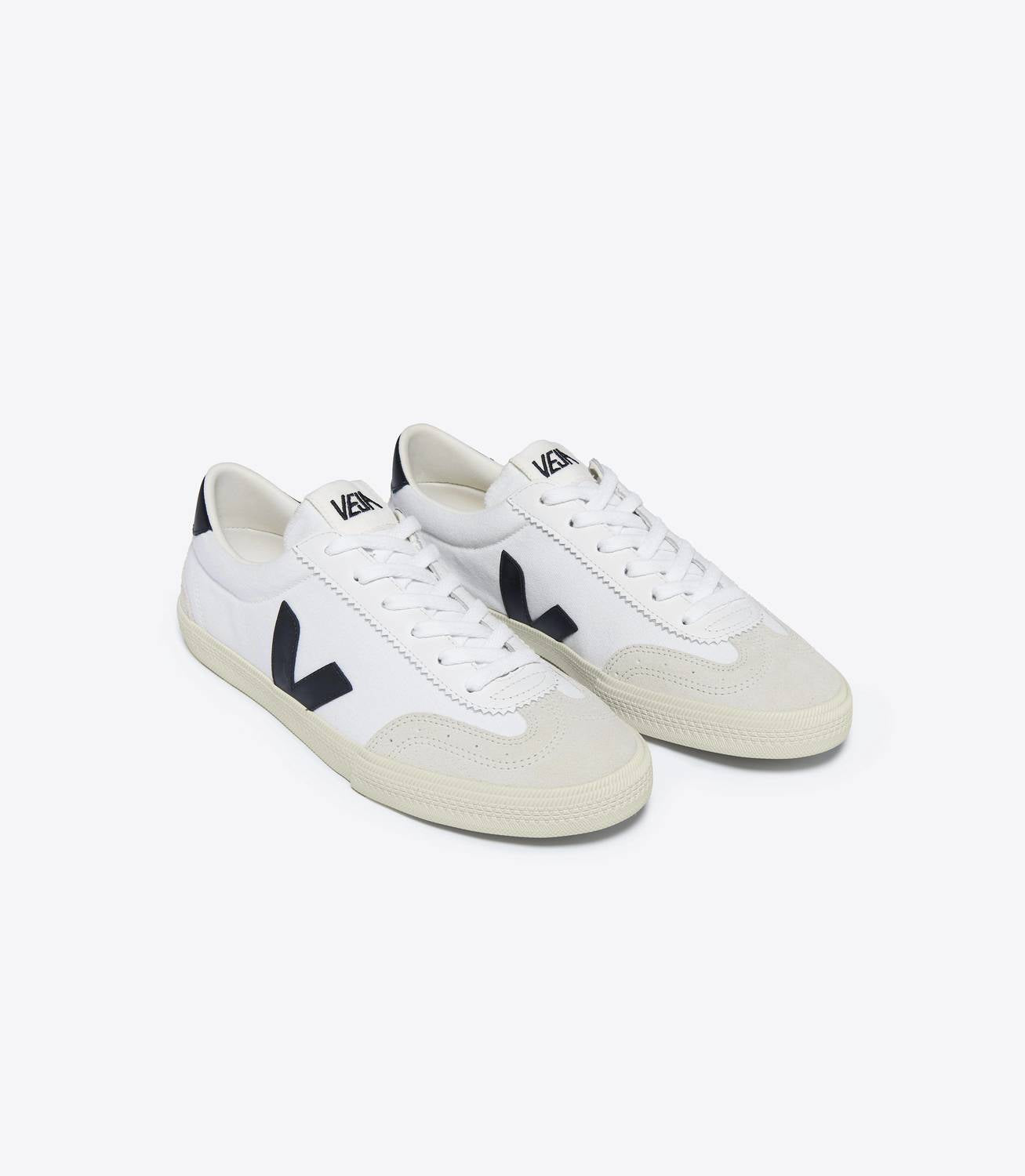Veja - Women's Volley Canvas Shoes