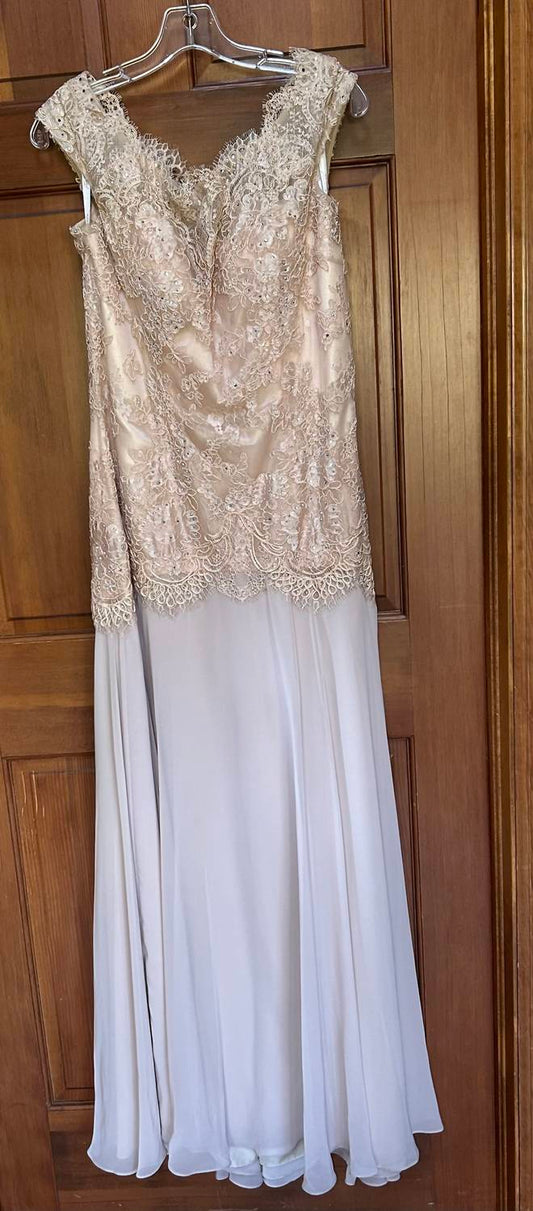 Montage By Mon Cheri - Women's Sheath Maxi Dress