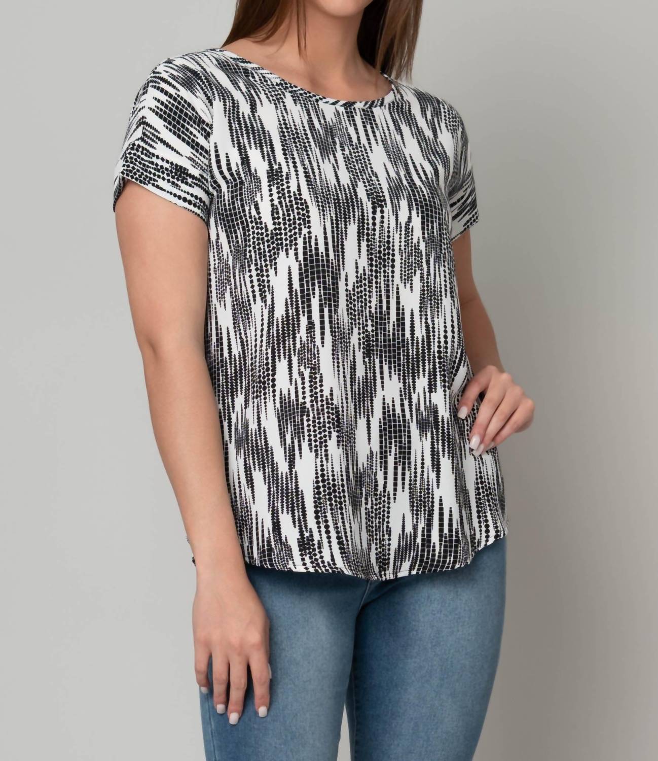 Pine Apparel - Meg Round Neck Tee