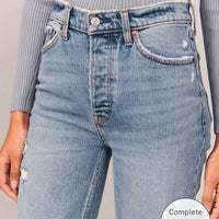Abercrombie & Fitch - Curve Love High Rise Dad Jean