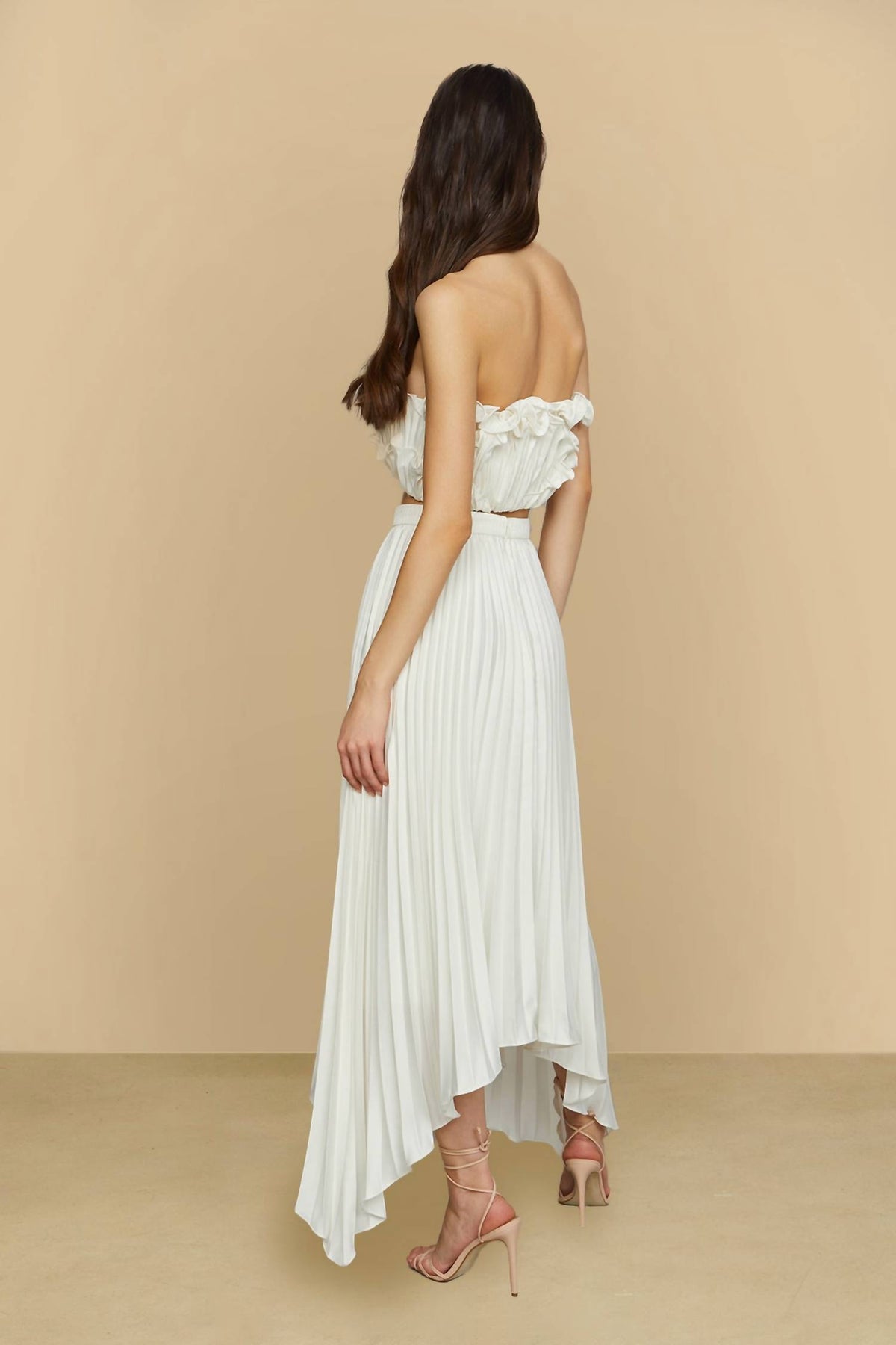 Amur - Averi Scallop Top