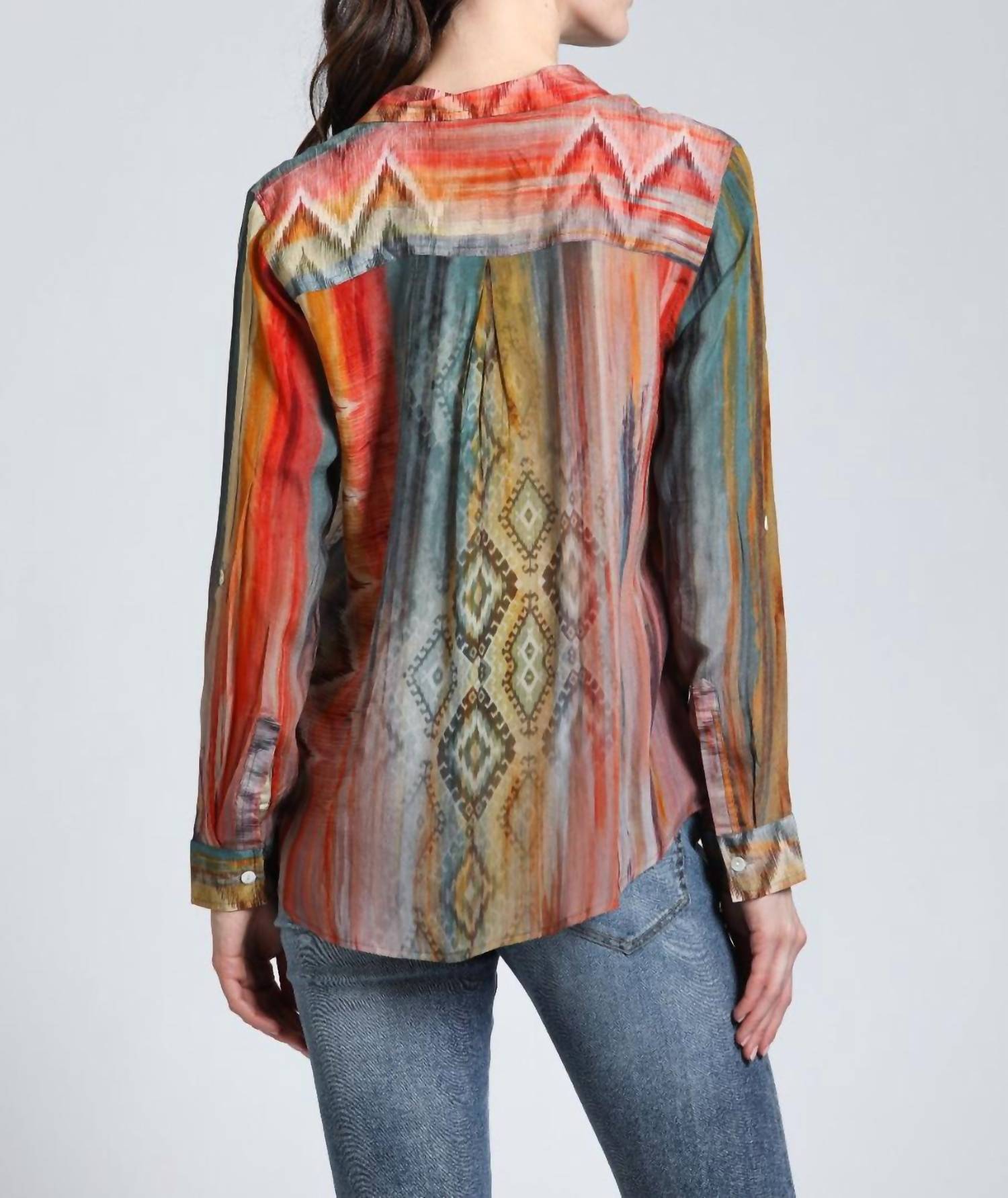 Apny - Waves & Rhombus Print Button Up Blouse
