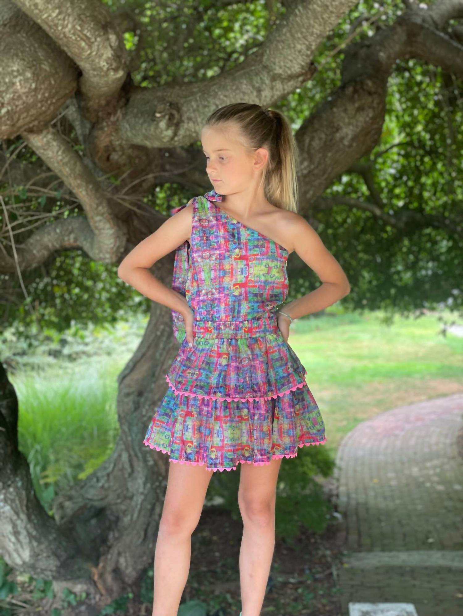 Kids Accent Shoulder Top