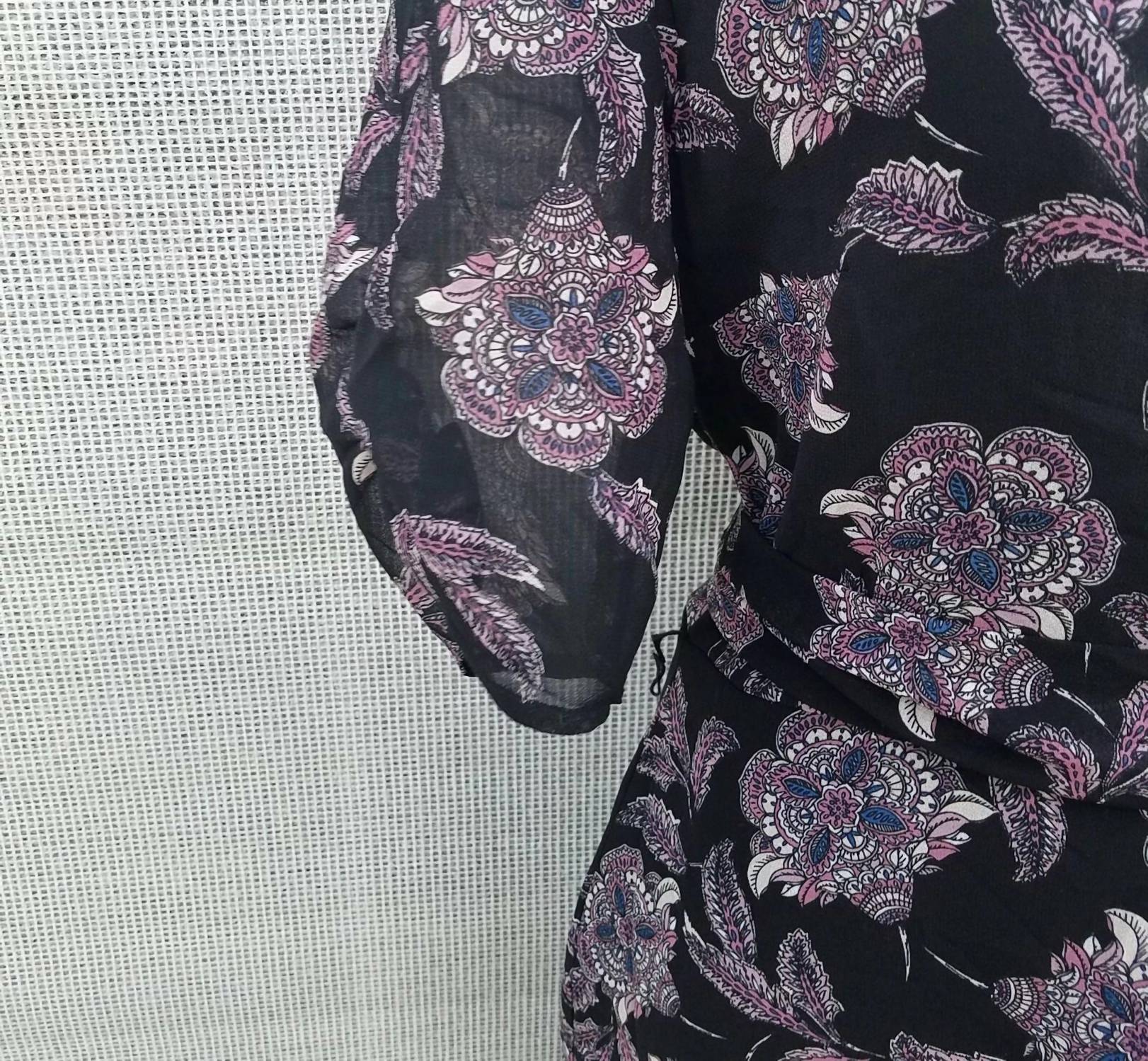 1.State - Floral Mini V-neck Wrap Dress