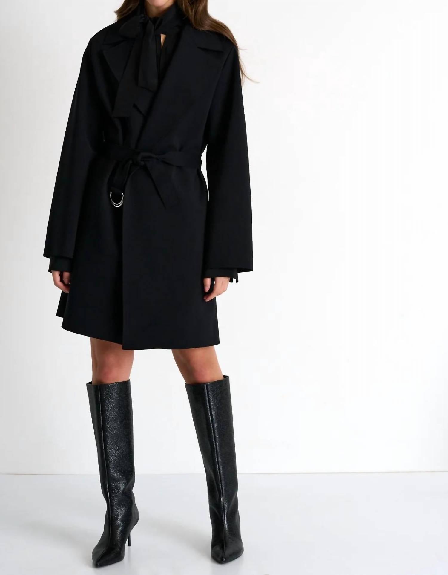 Shan - COAT