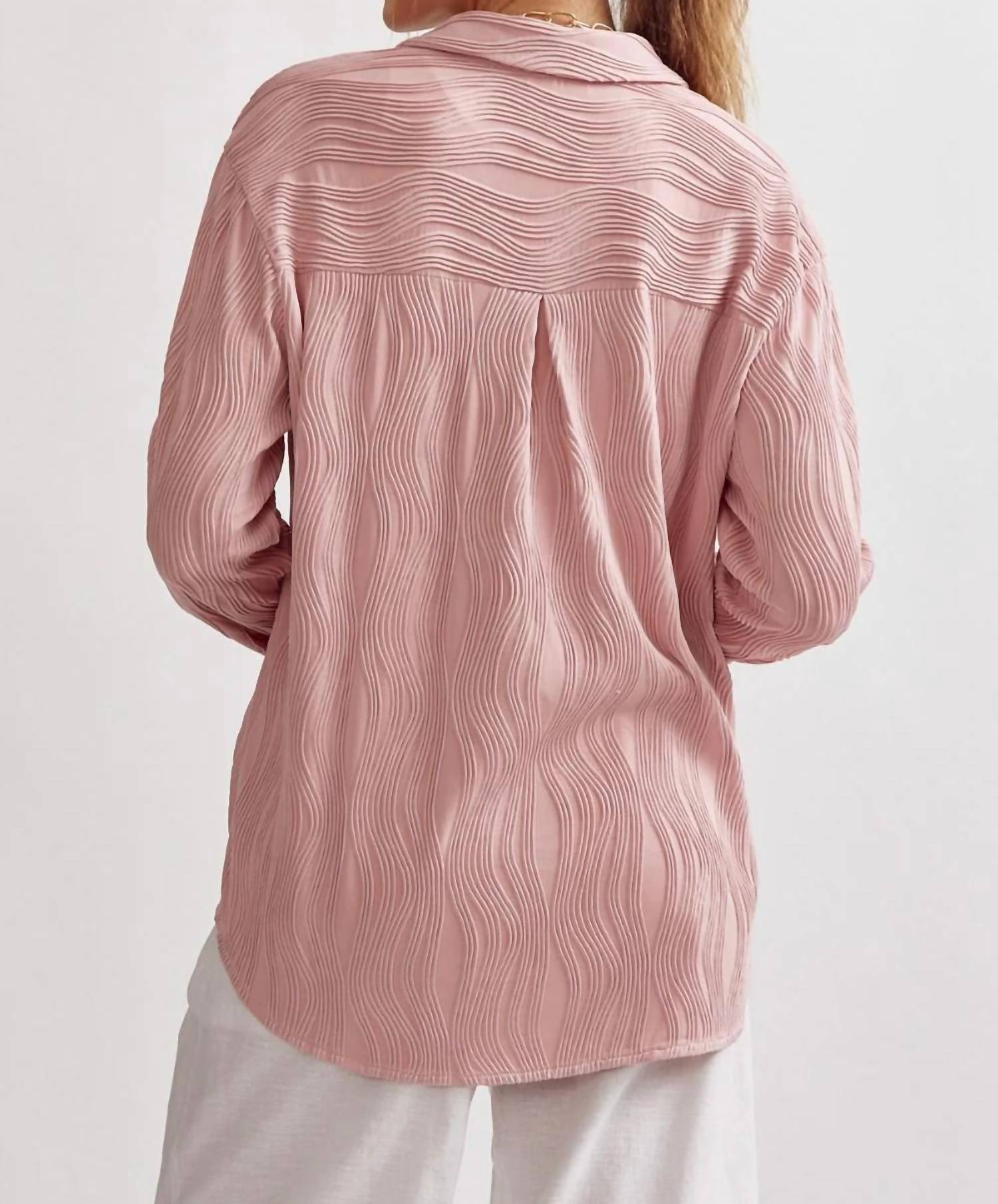 Entro - Wave Textured Long Sleeve Button Up Blouse