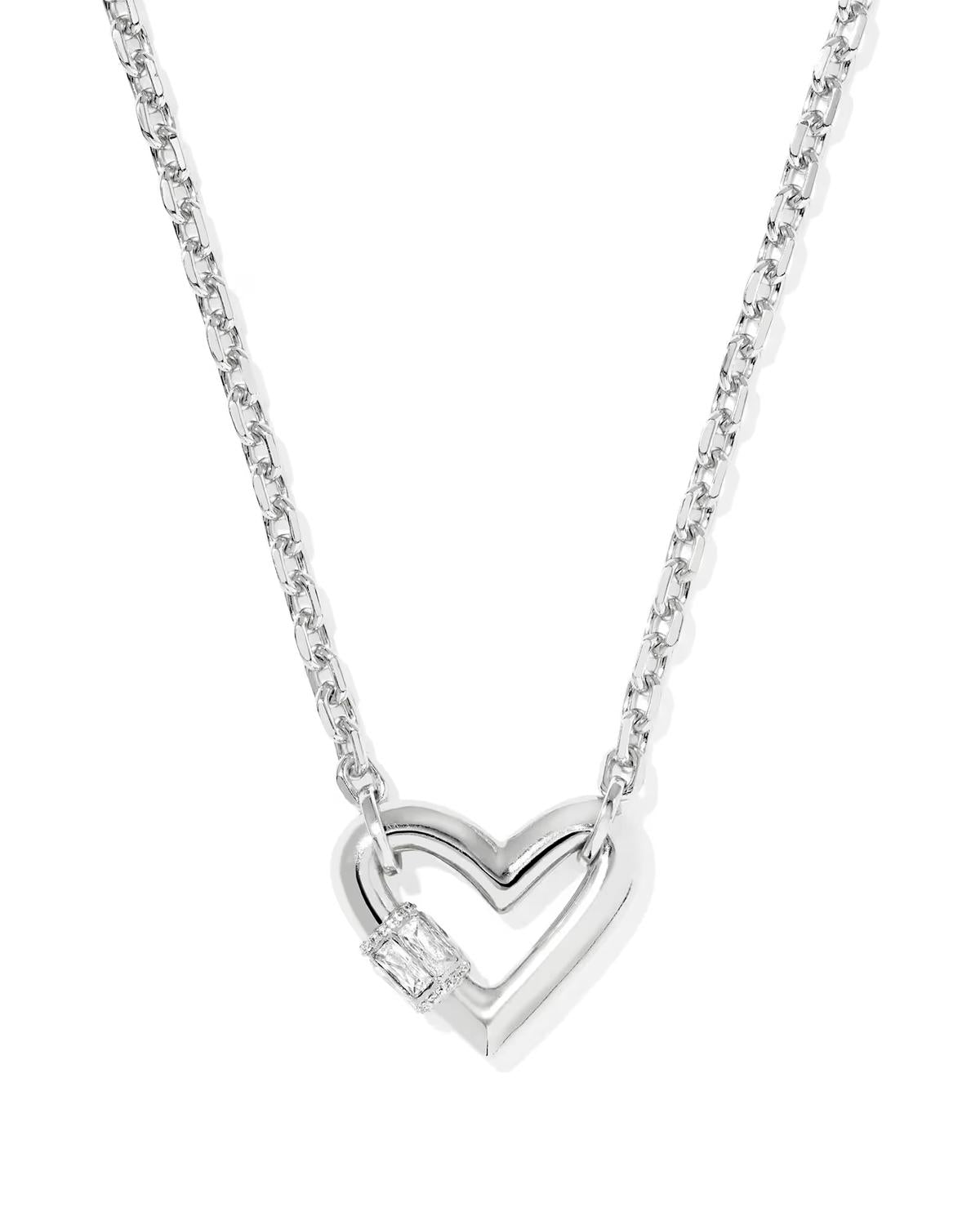 Kendra Scott - Women's Emery Heart Short Pendant Necklace