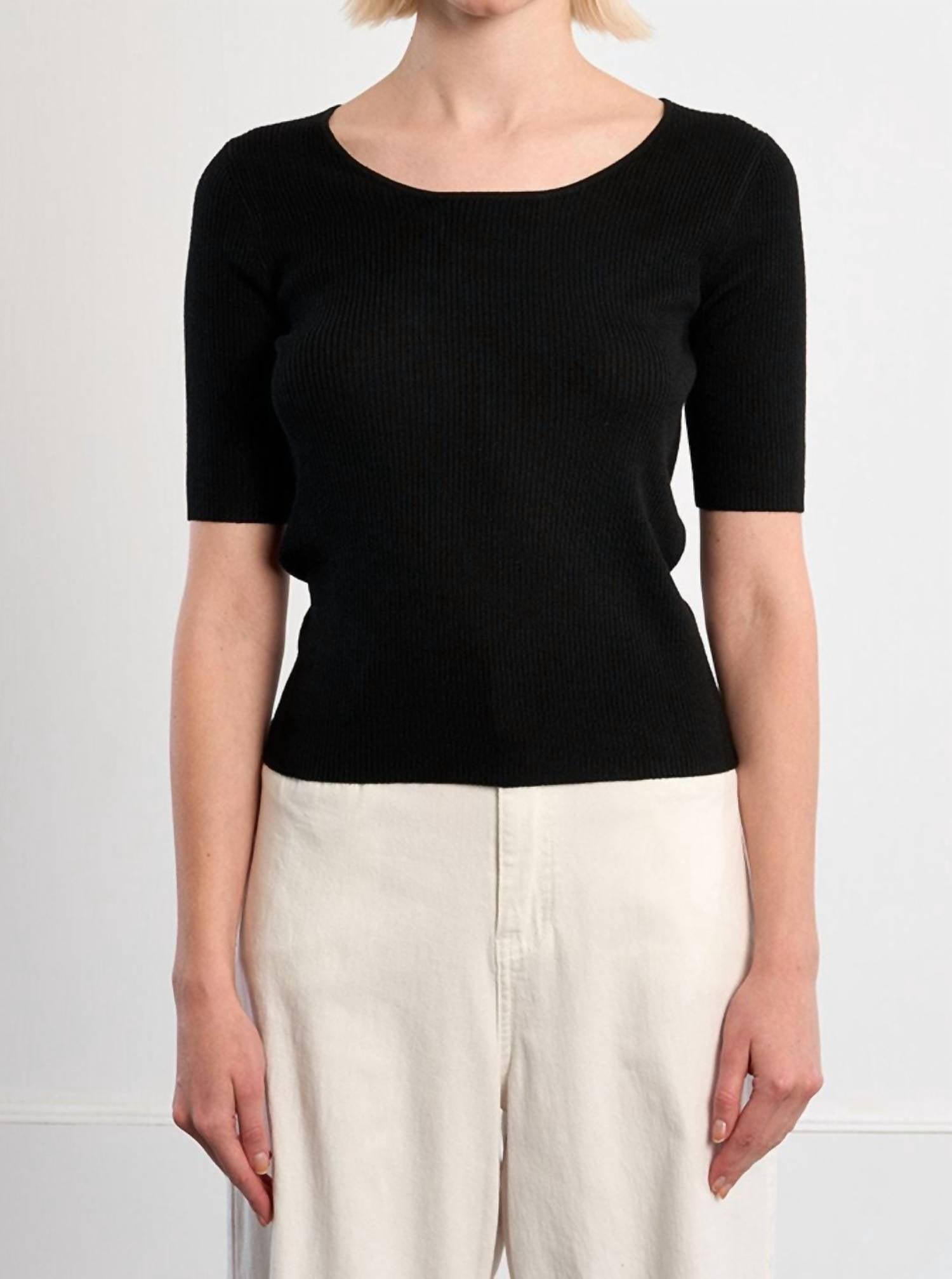 Lili Sidonio - Women's Key Hole Back Knit Top