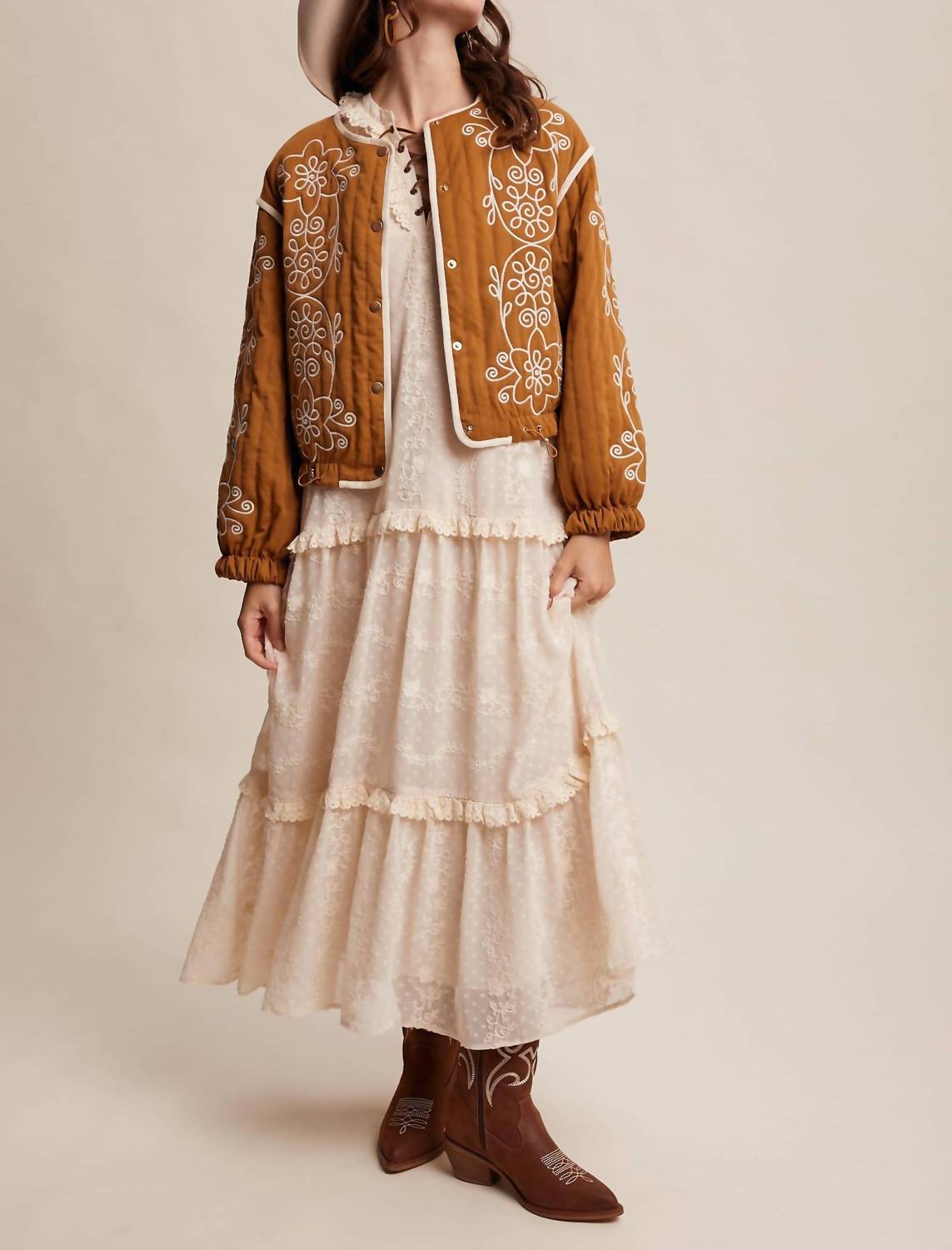Listicle - Embroidered Quilted Western Jacket