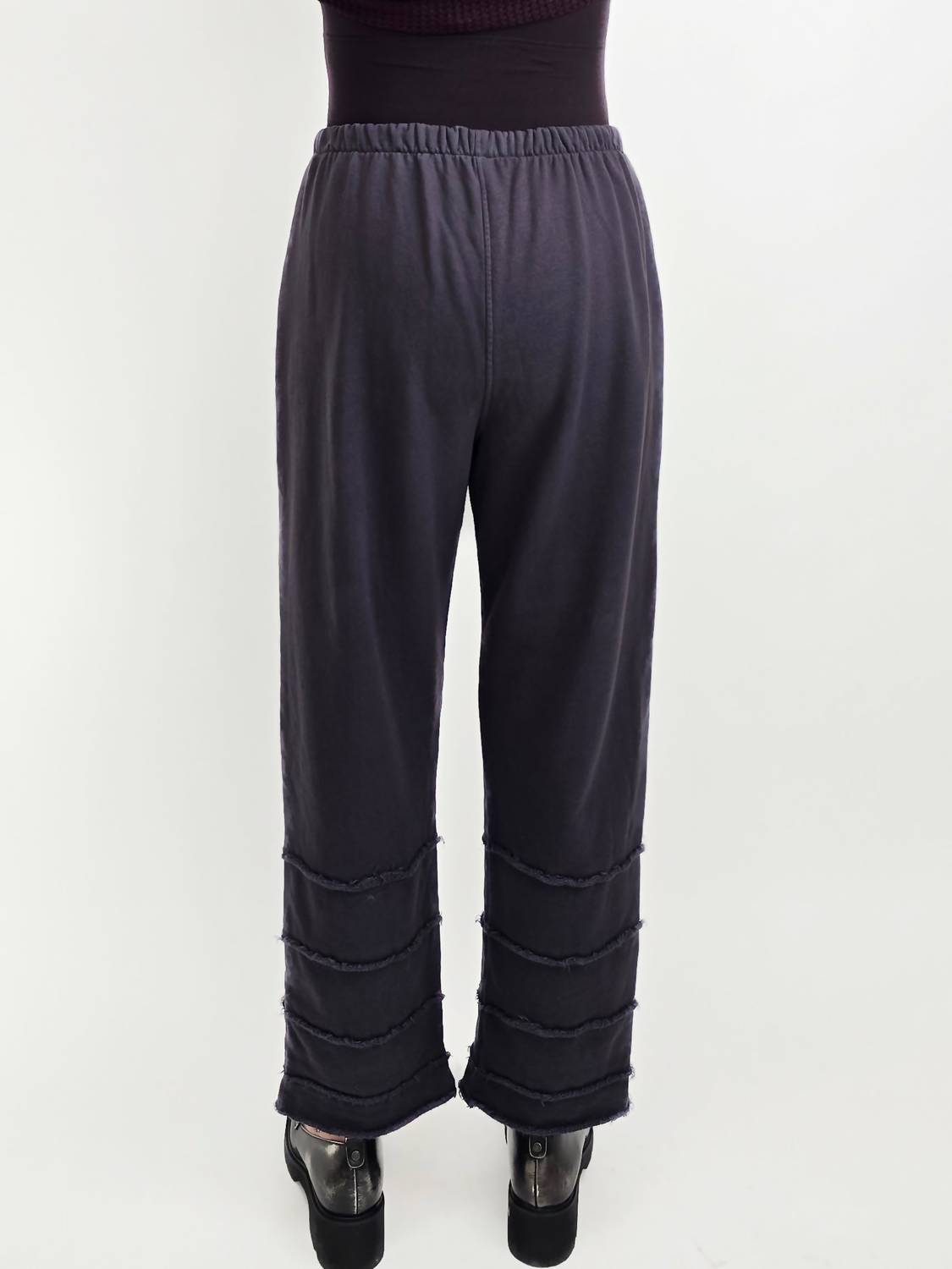 Bodil - Straight Leg Slim Pants