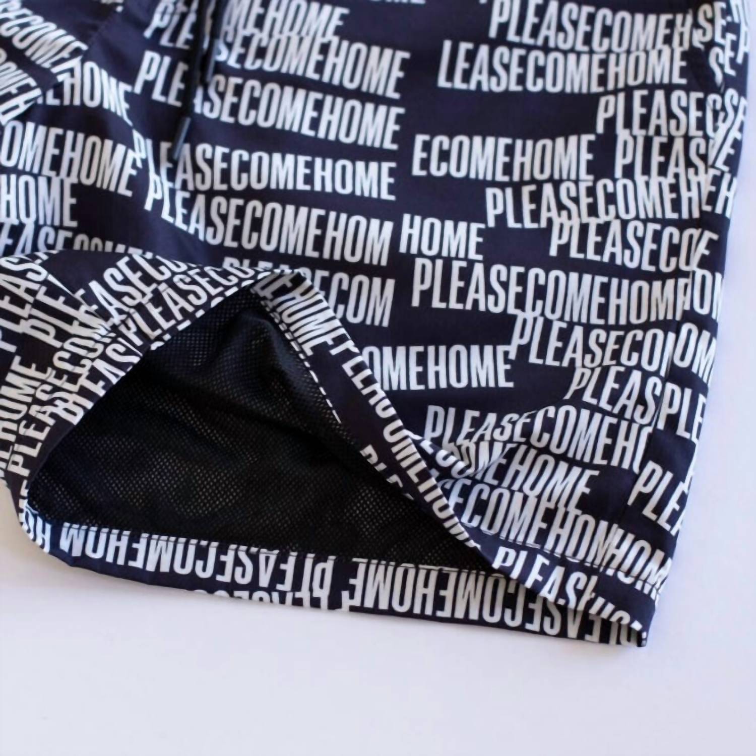 Please Come Home - Men's Please Come Home Scatter Logo Short