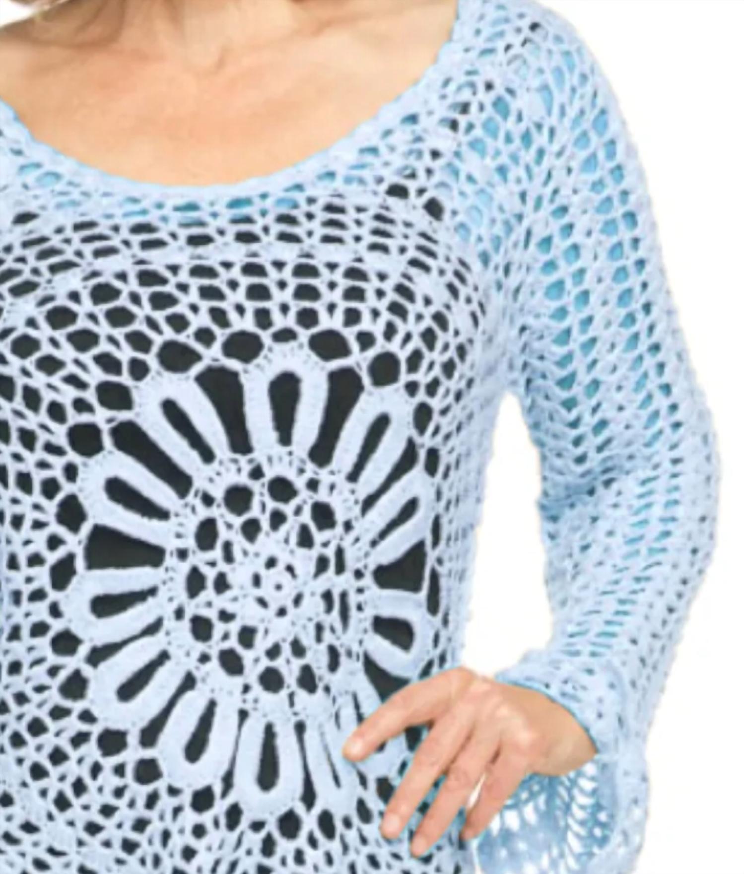 Papillon - Floral Crochet Angle Hem Top