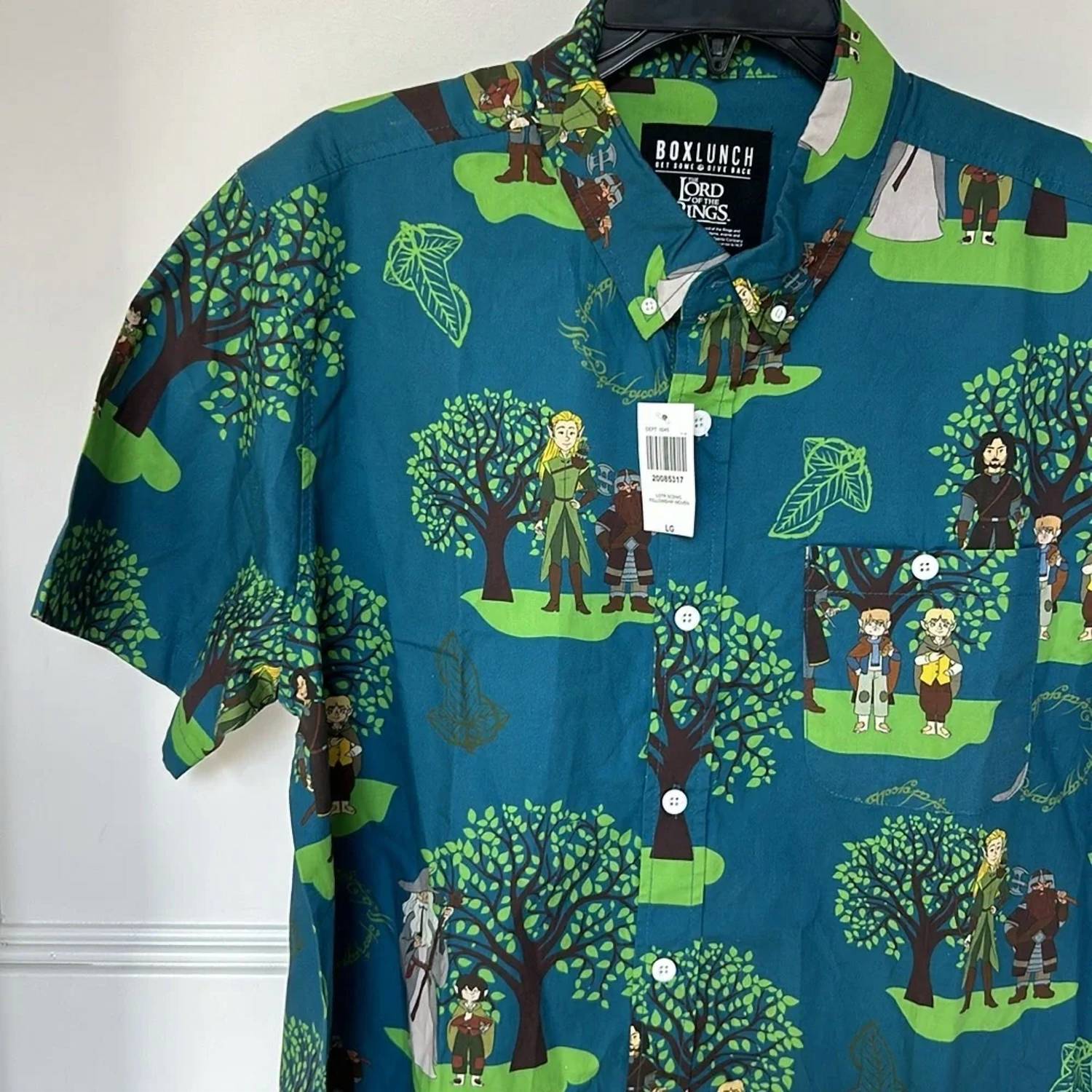 Boxlunch - Men's Lord Of The Rings Character Portraits Button Up Shirt