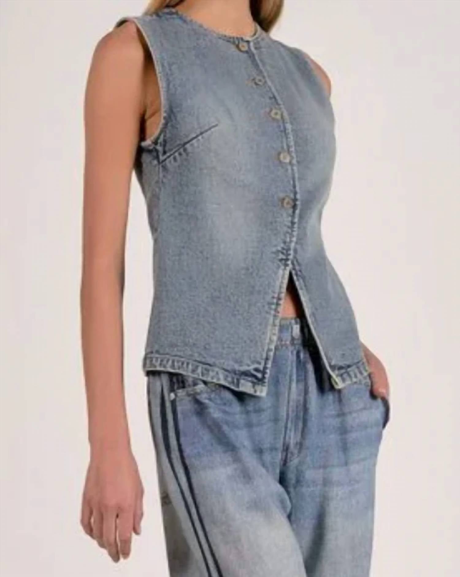Elan - No Fear Sleeveless Vest