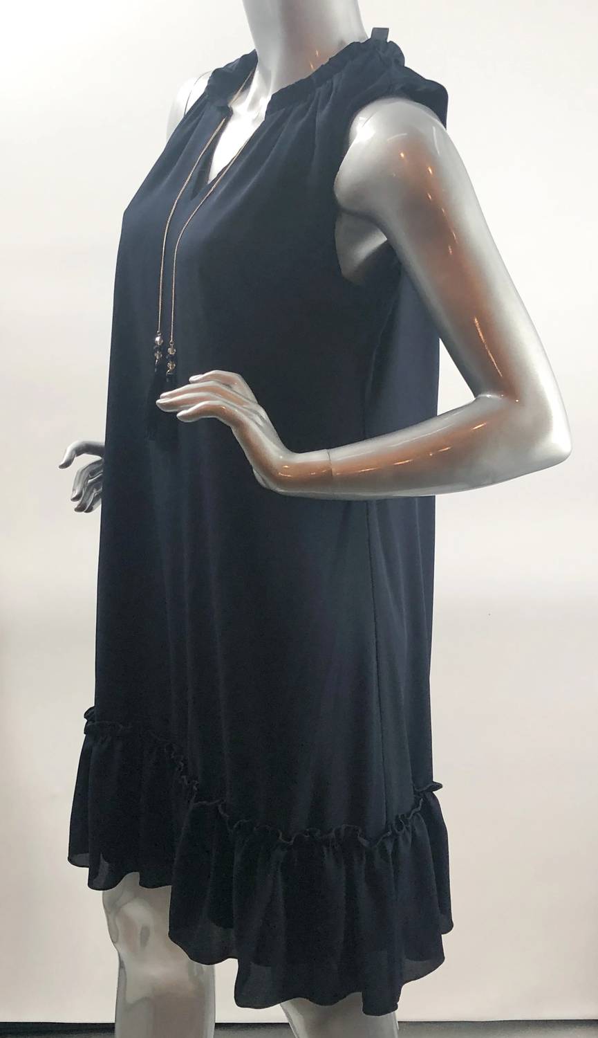 Frank Lyman - Tamela Sleeveless Ruffle Bottom Dress With Detachable Necklace