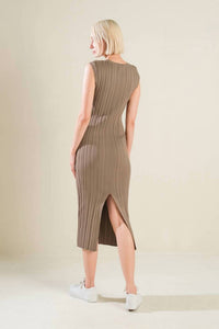 Flying Tomato - Story Of Us Sweater Midi Dress