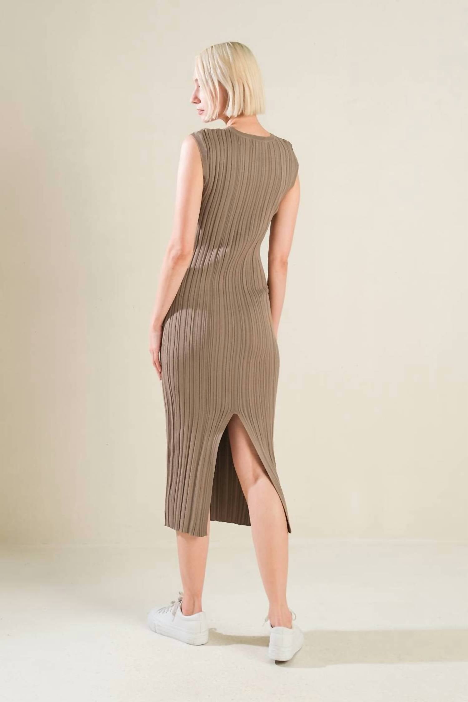Flying Tomato - Story Of Us Sweater Midi Dress