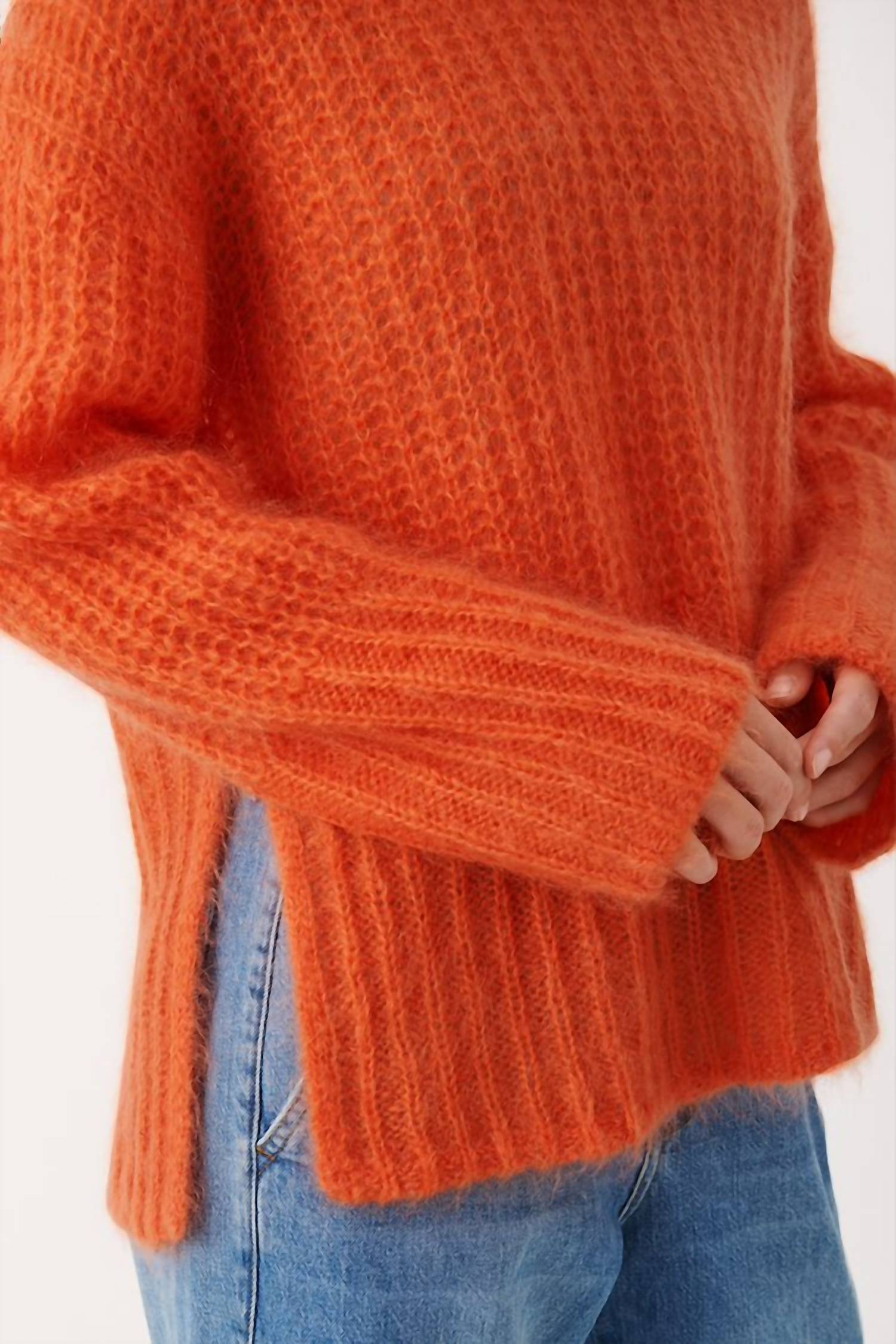 Part Two - Women's Violine Pullover Sweater