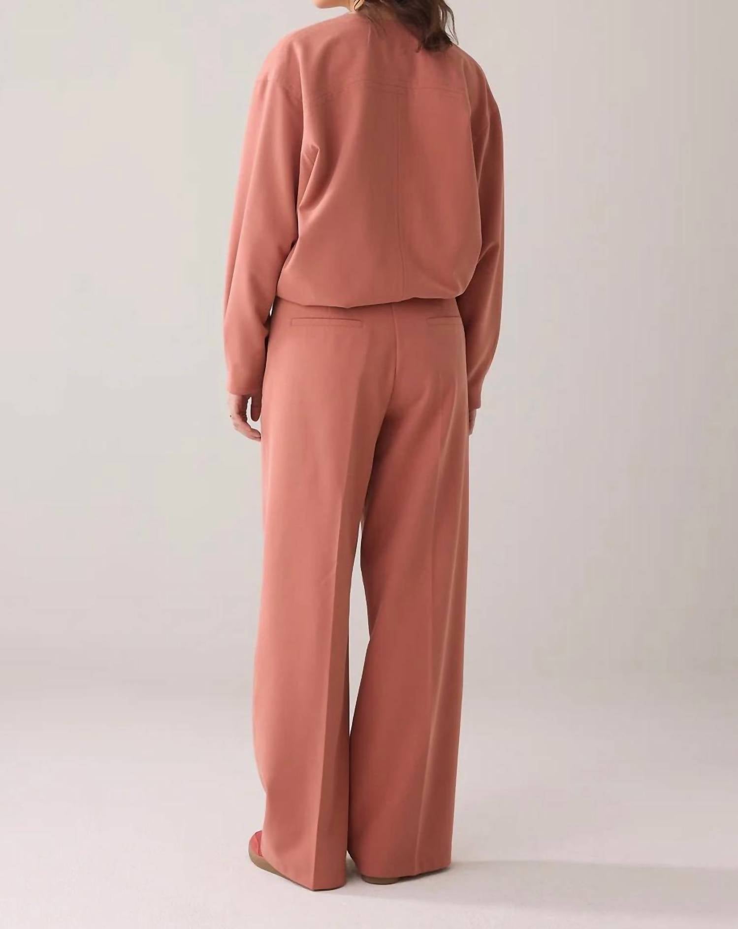 summum Uni Pleated Waistband Trousers in sephia blush - women's pants - detail view