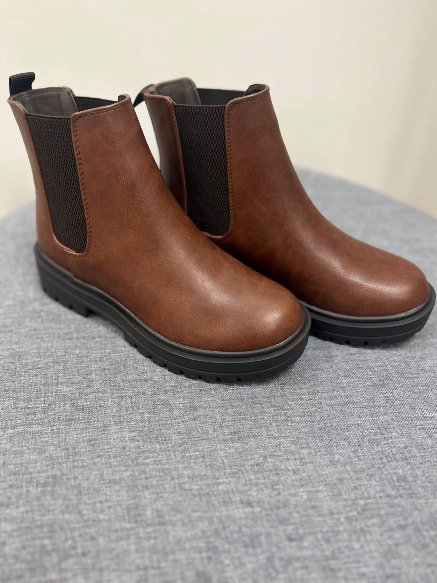 Soda - Womens Paden Low Heel Ankle Boots