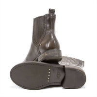 Ugg - Women's Caraby Leather Chelsea Boots