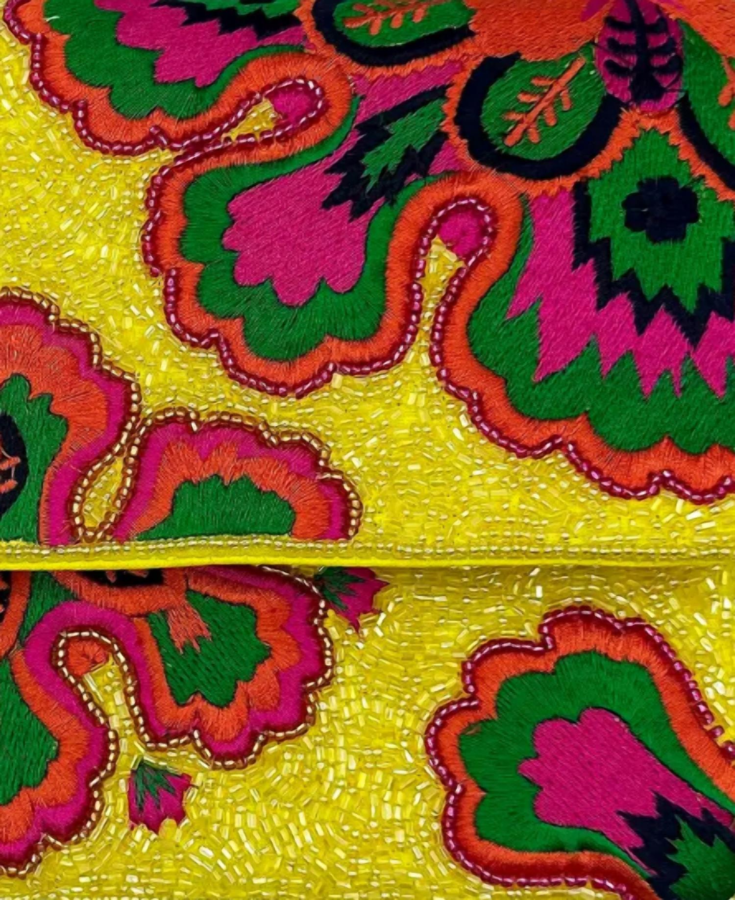 La Chic Designs - Women's Festive Royalty Beaded Clutch
