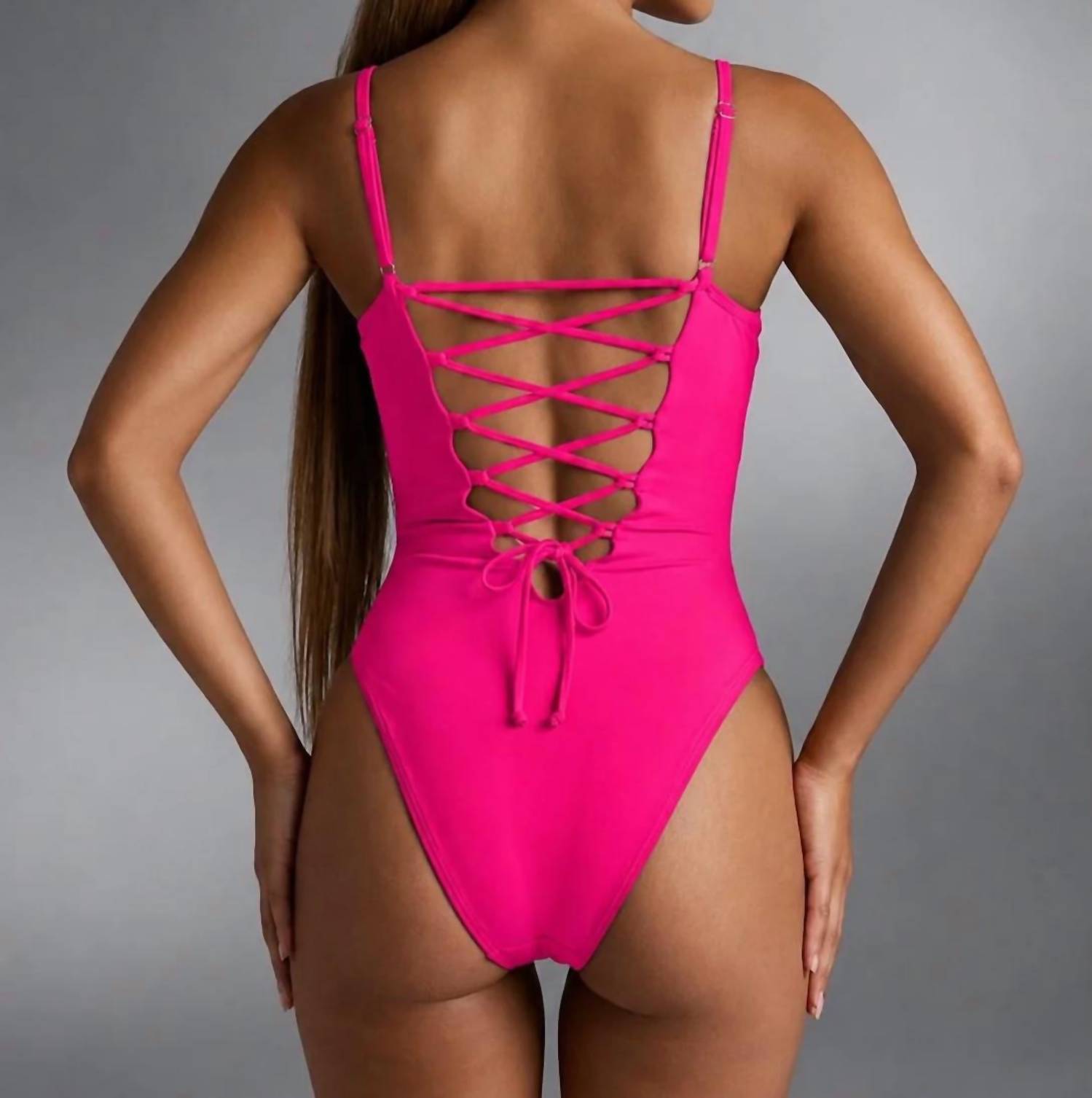 Ta3 - Hi Cut Plungey One Piece