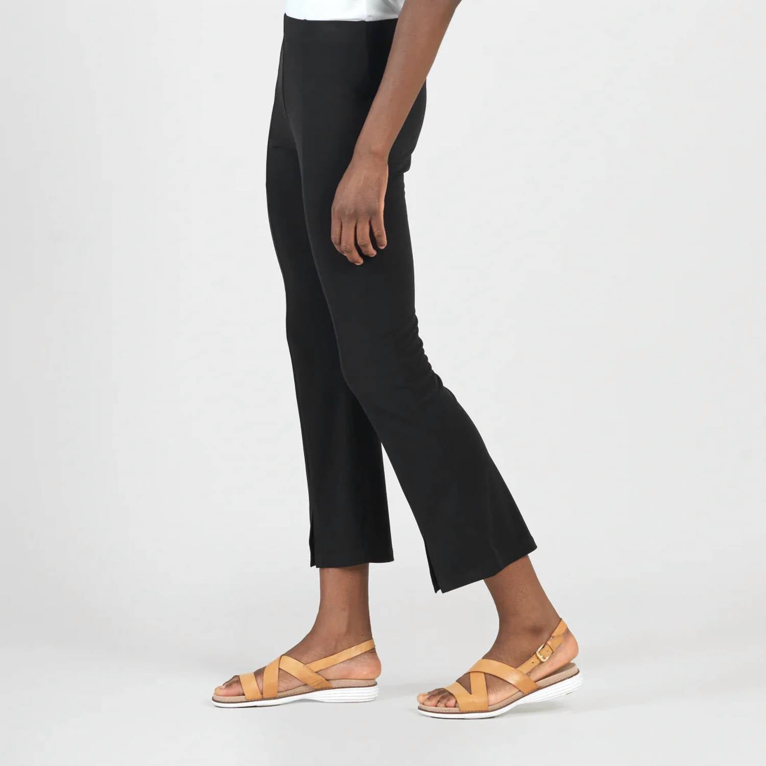 Clara Sunwoo - Center Seam Ankle Pant