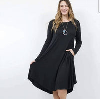 Angie - New York Minute Midi Dress - Plus