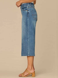 Democracy - Women's High Rise Relaxed Capri Jeans