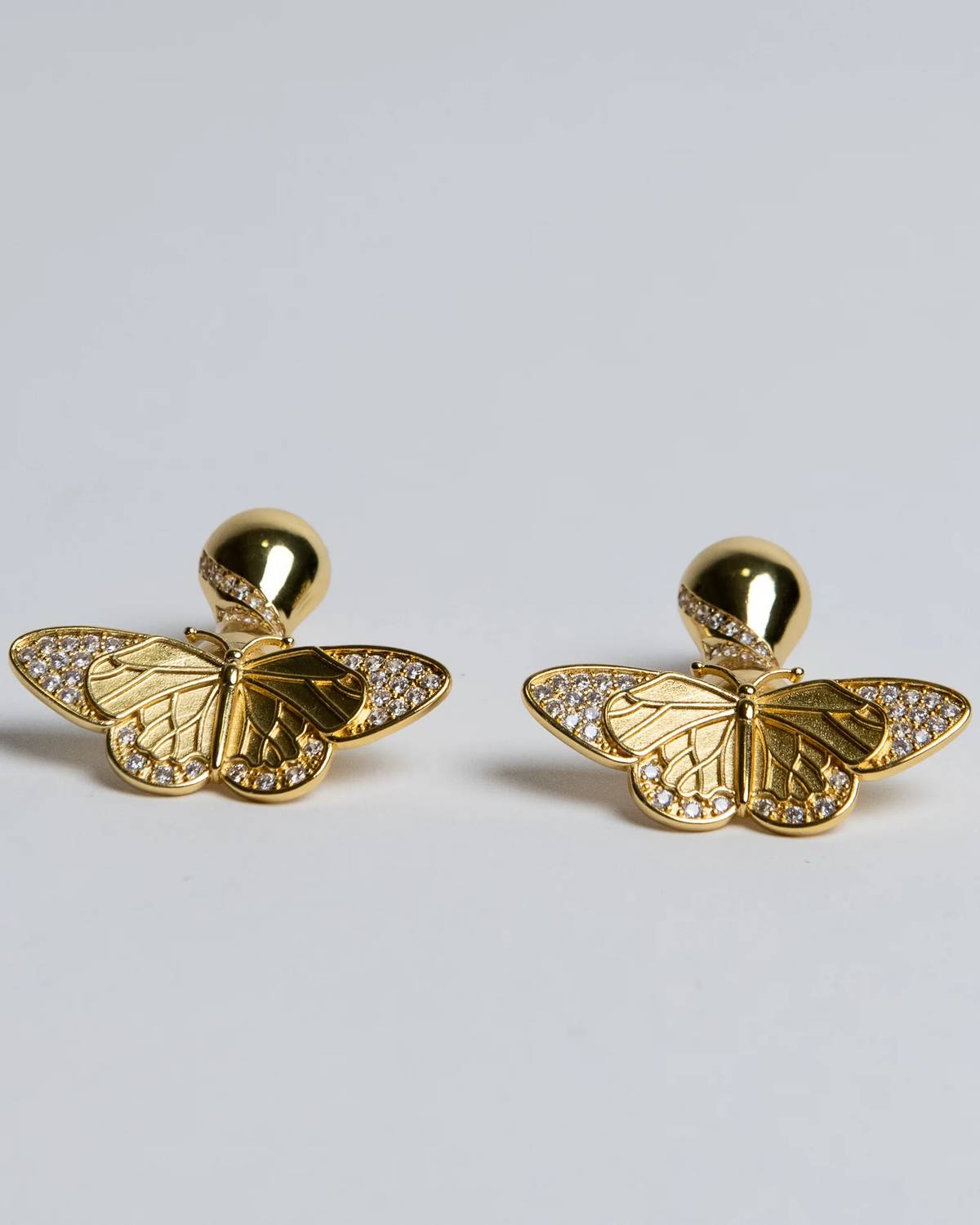 Maeli Amor - Women's Labalaba Earrings