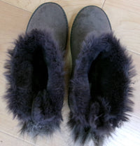 Charlie Paige - Women's Fuzzy Boots