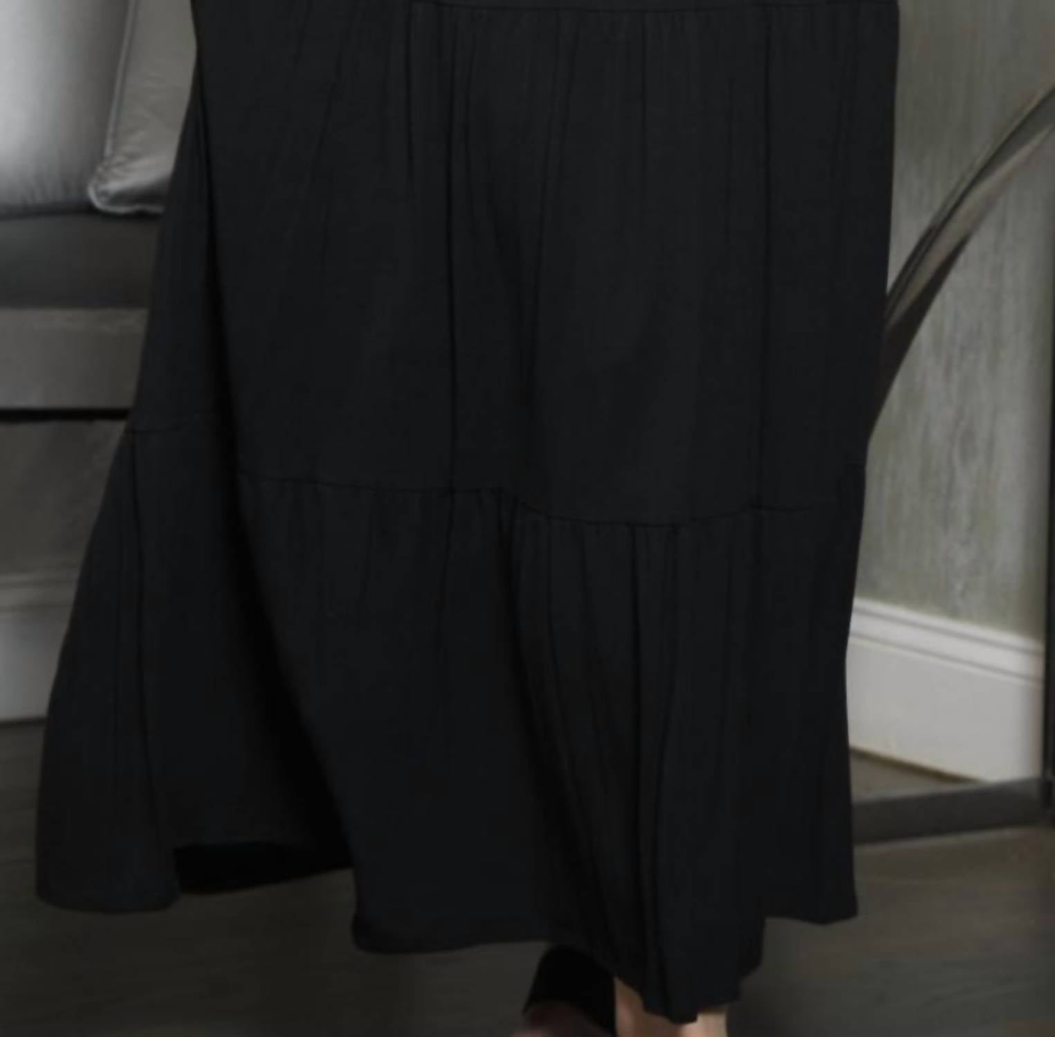 Japparel - Tiered Maxi Skirt