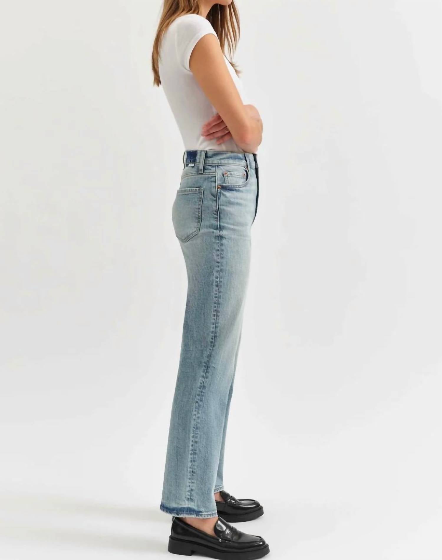 DAZE Sundaze High Rise Straight Jeans in blue - women's jeans - detail view