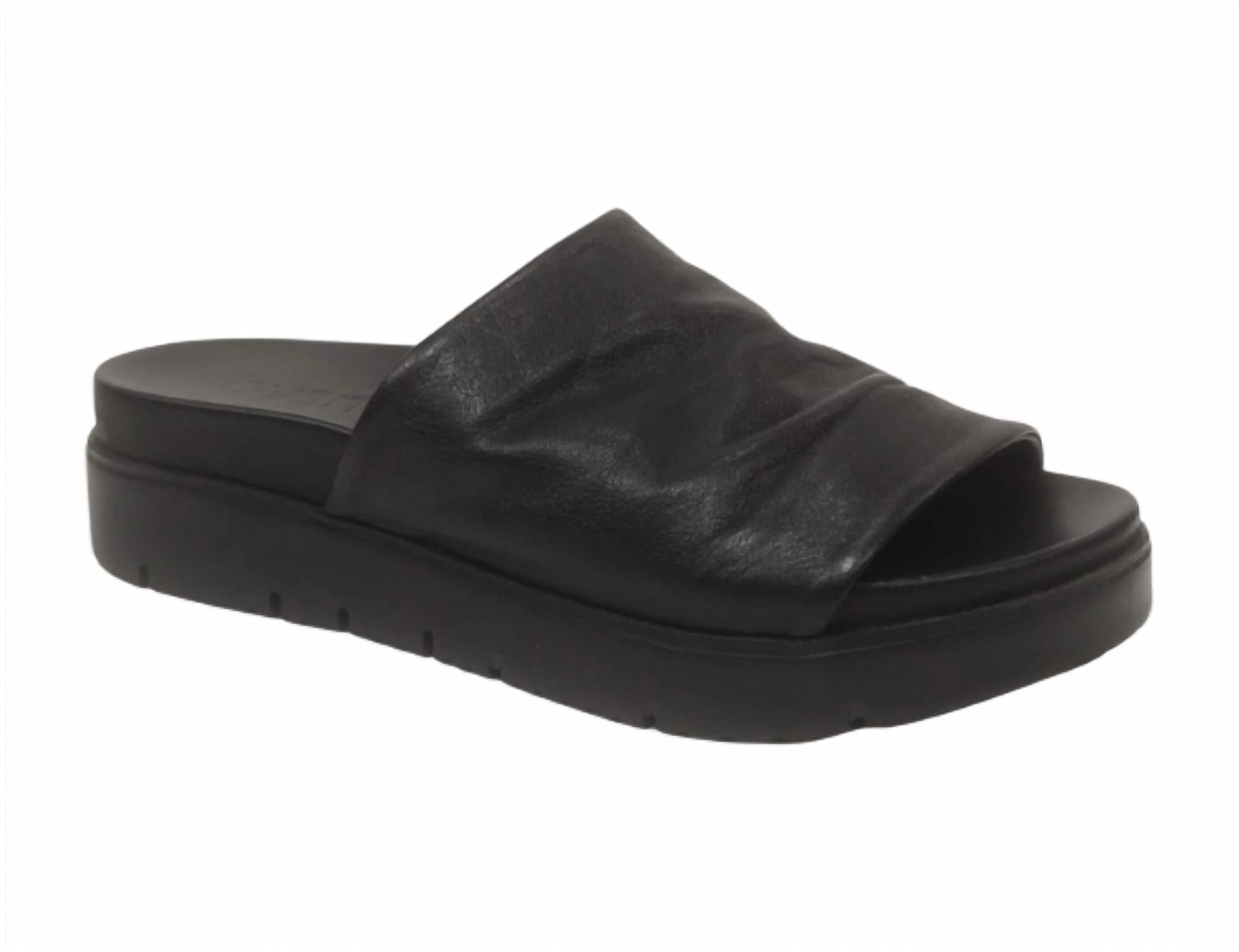Bueno - Women's Splash Sandal