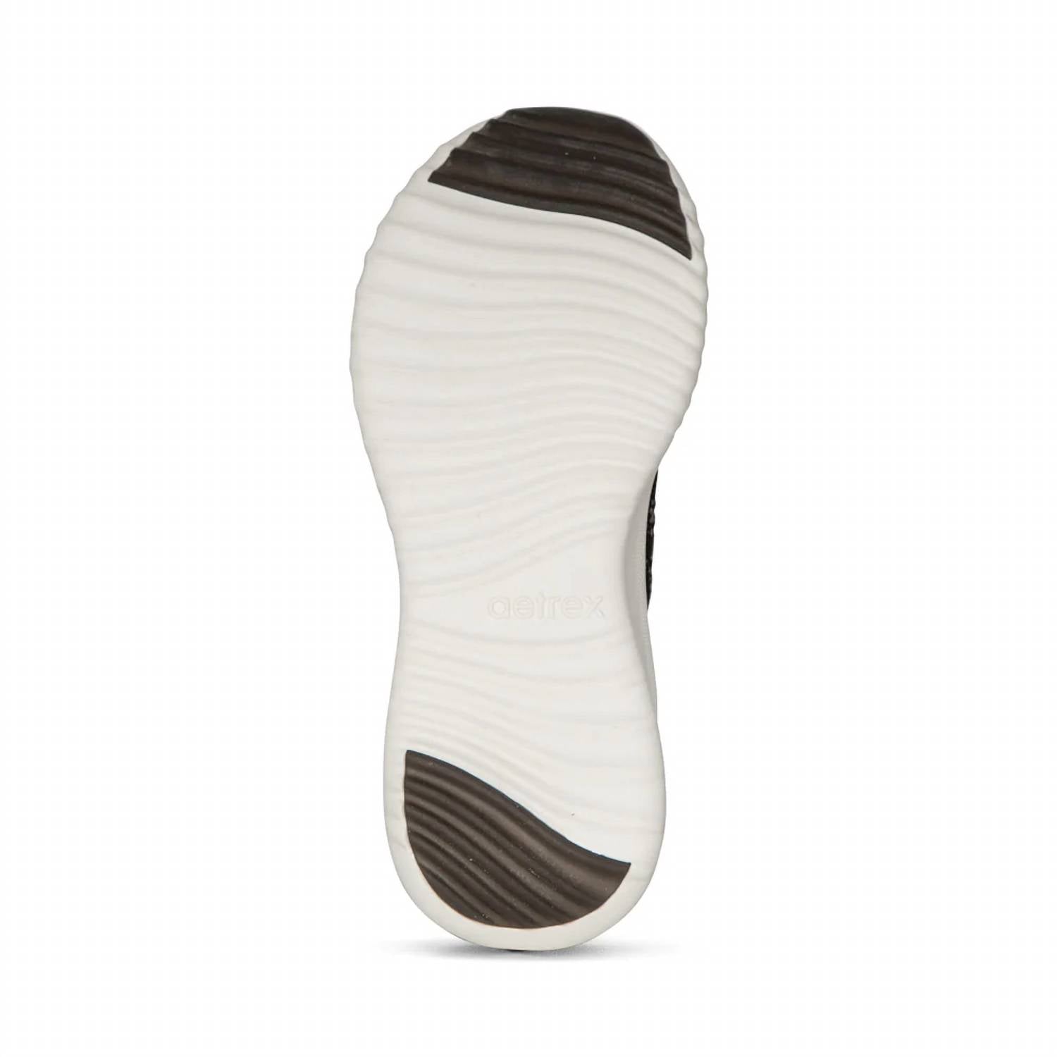 Aetrex - Women's Carly Slip On Sneaker
