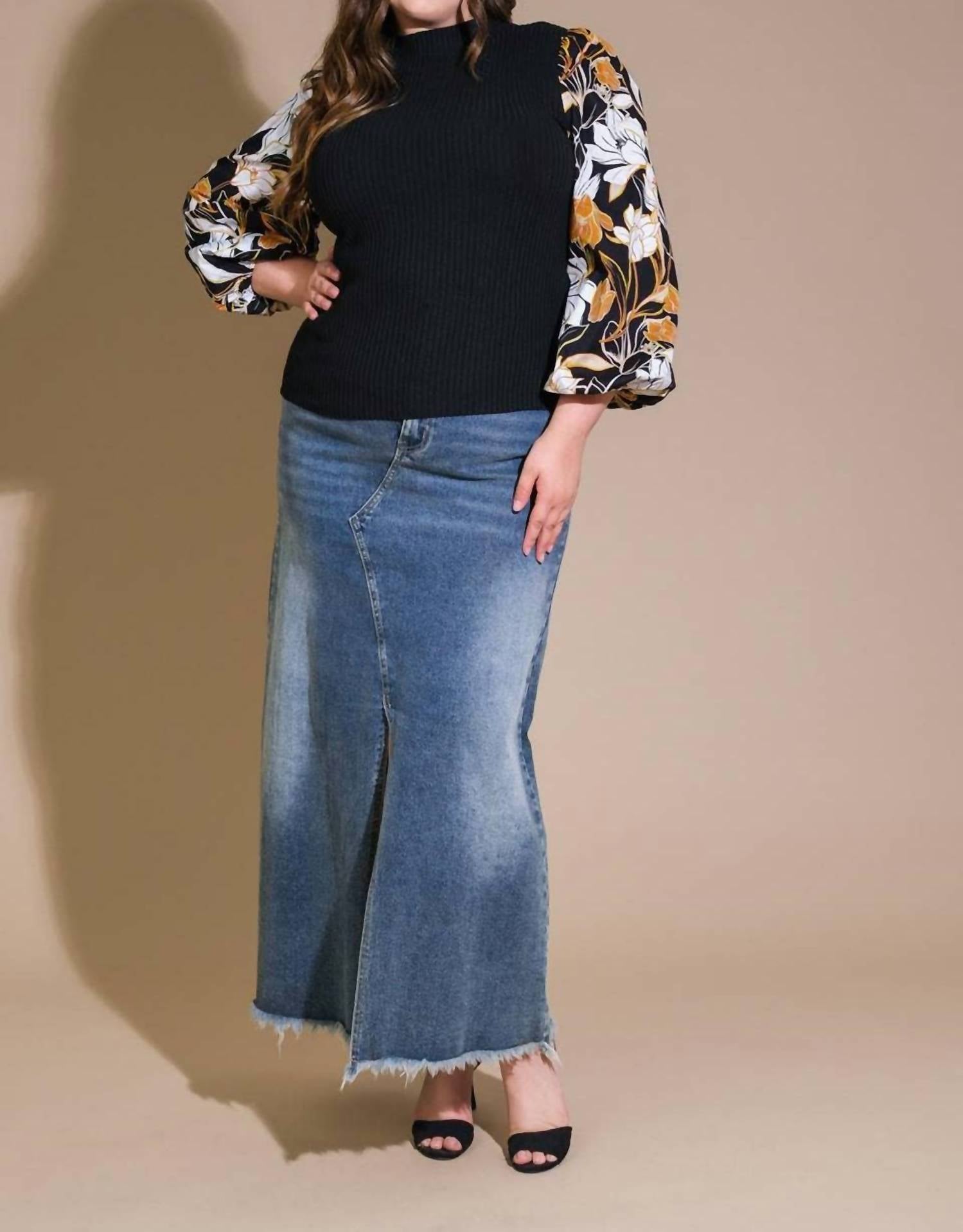 Flying Tomato - Sweater Top