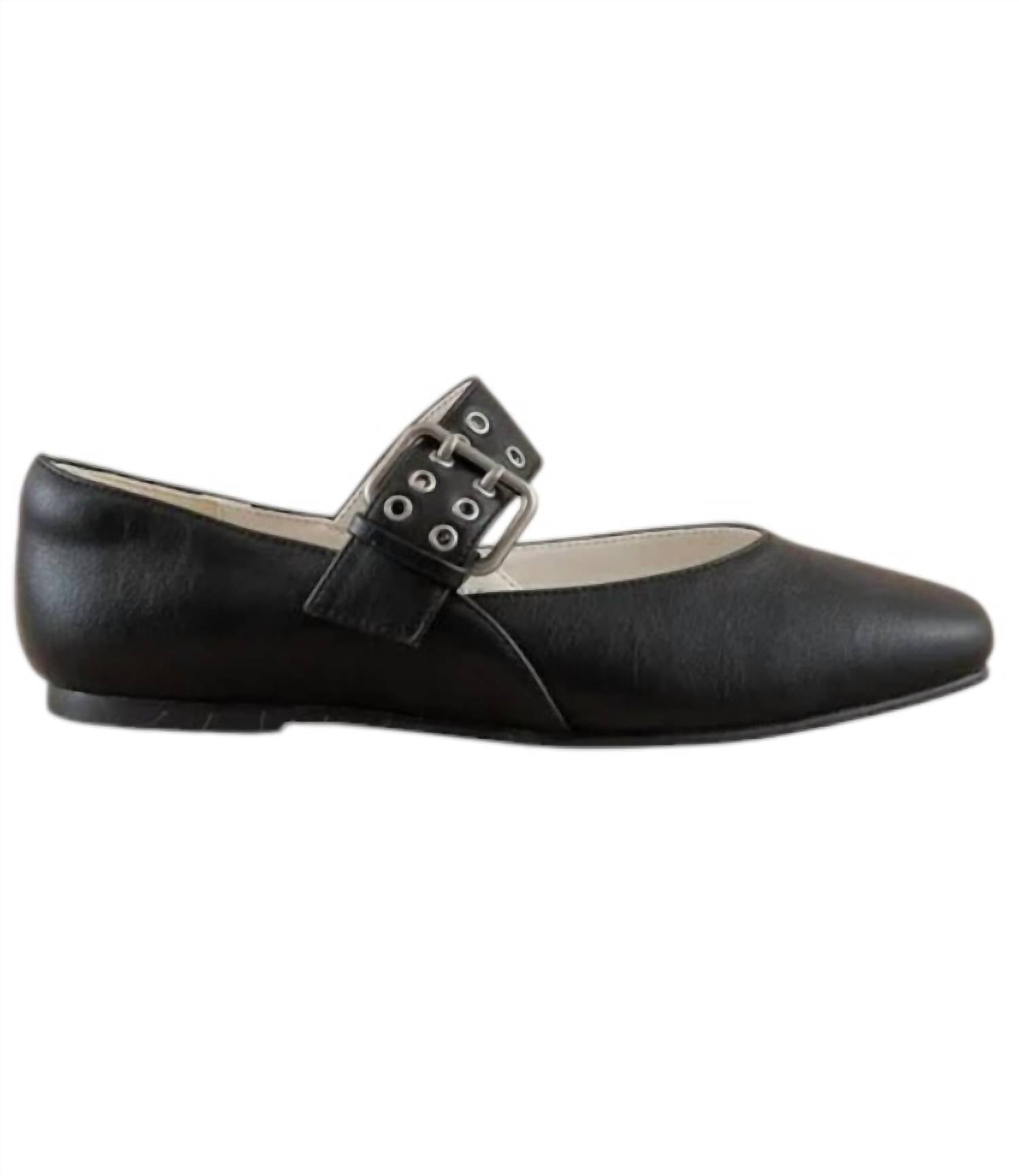 Oasis Society - Soho Ballet Flat w/ Buckle
