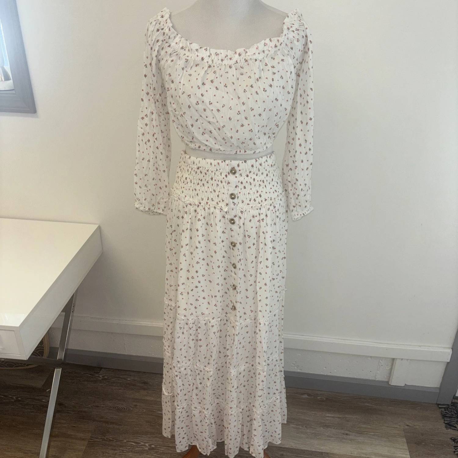 En Creme - Two-piece Maxi Skirt And Top