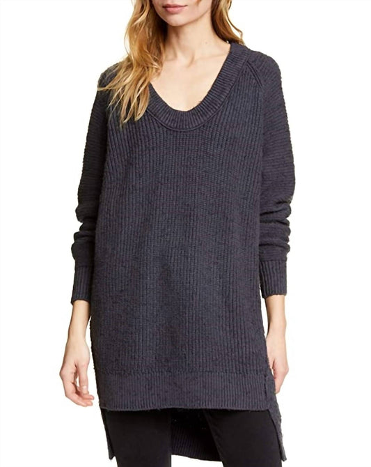 SCOOP PULLOVER SWEATER